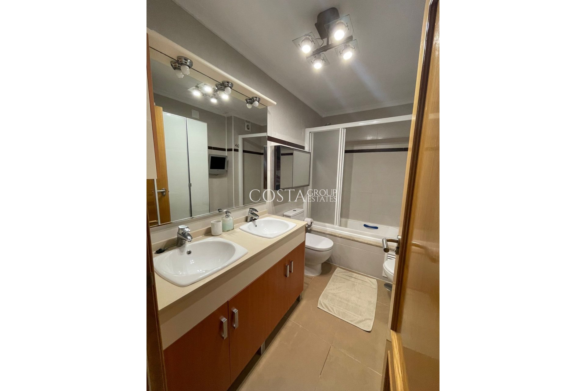 Revente - Apartments -
Orihuela Costa - Mil Palmeras