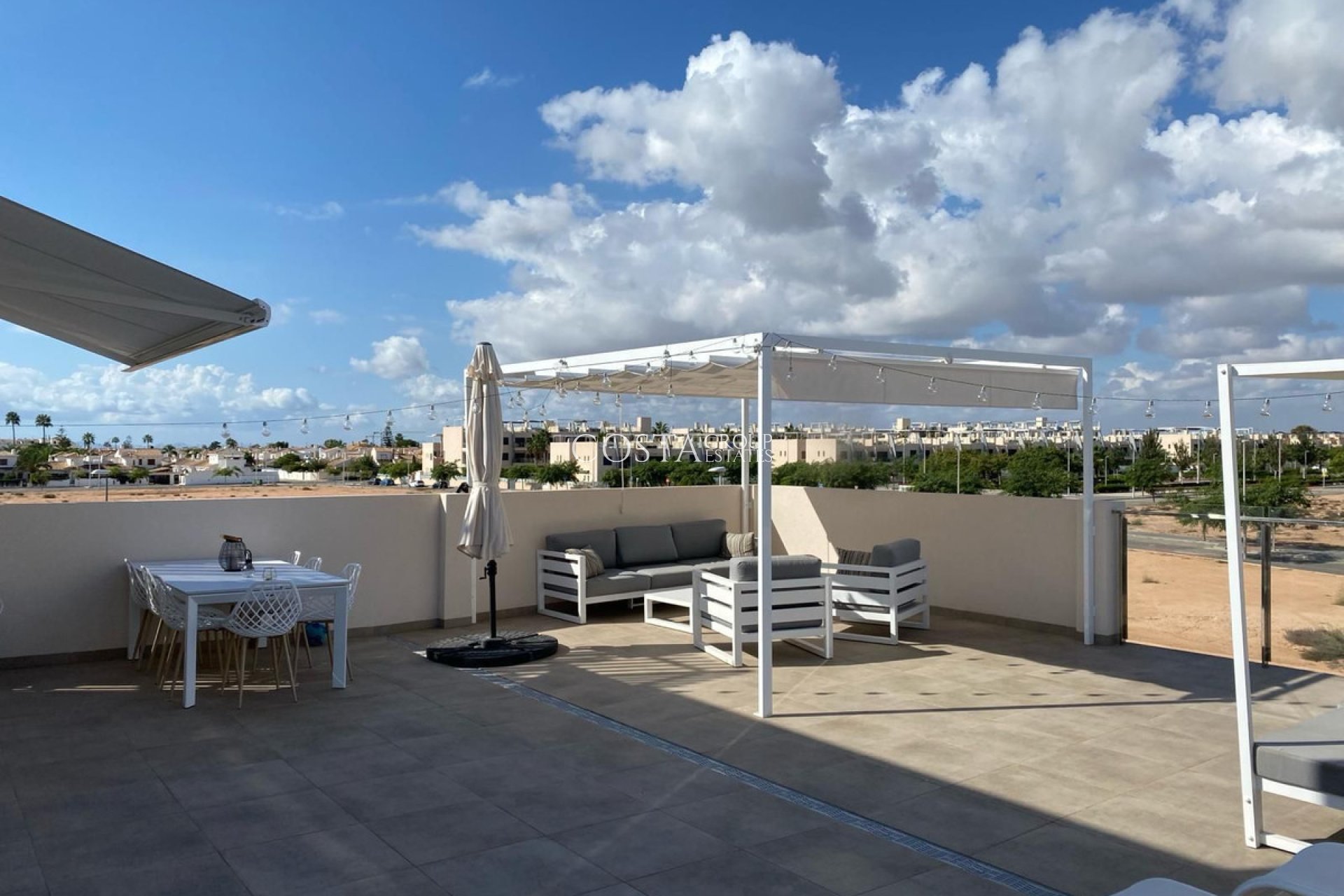 Revente - Apartments -
Orihuela Costa - Mil Palmeras