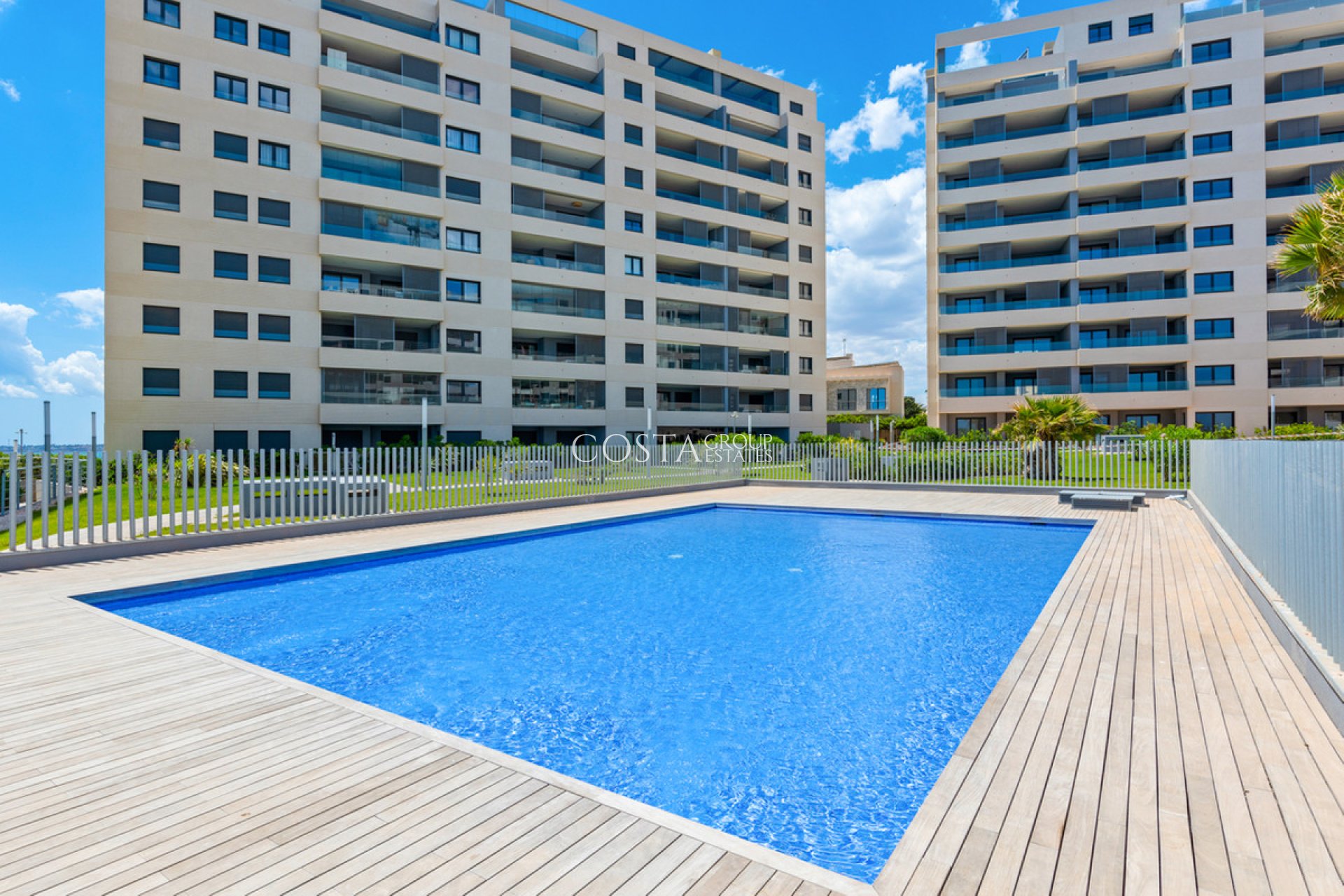 Revente - Apartments -
Orihuela Costa - Punta Prima