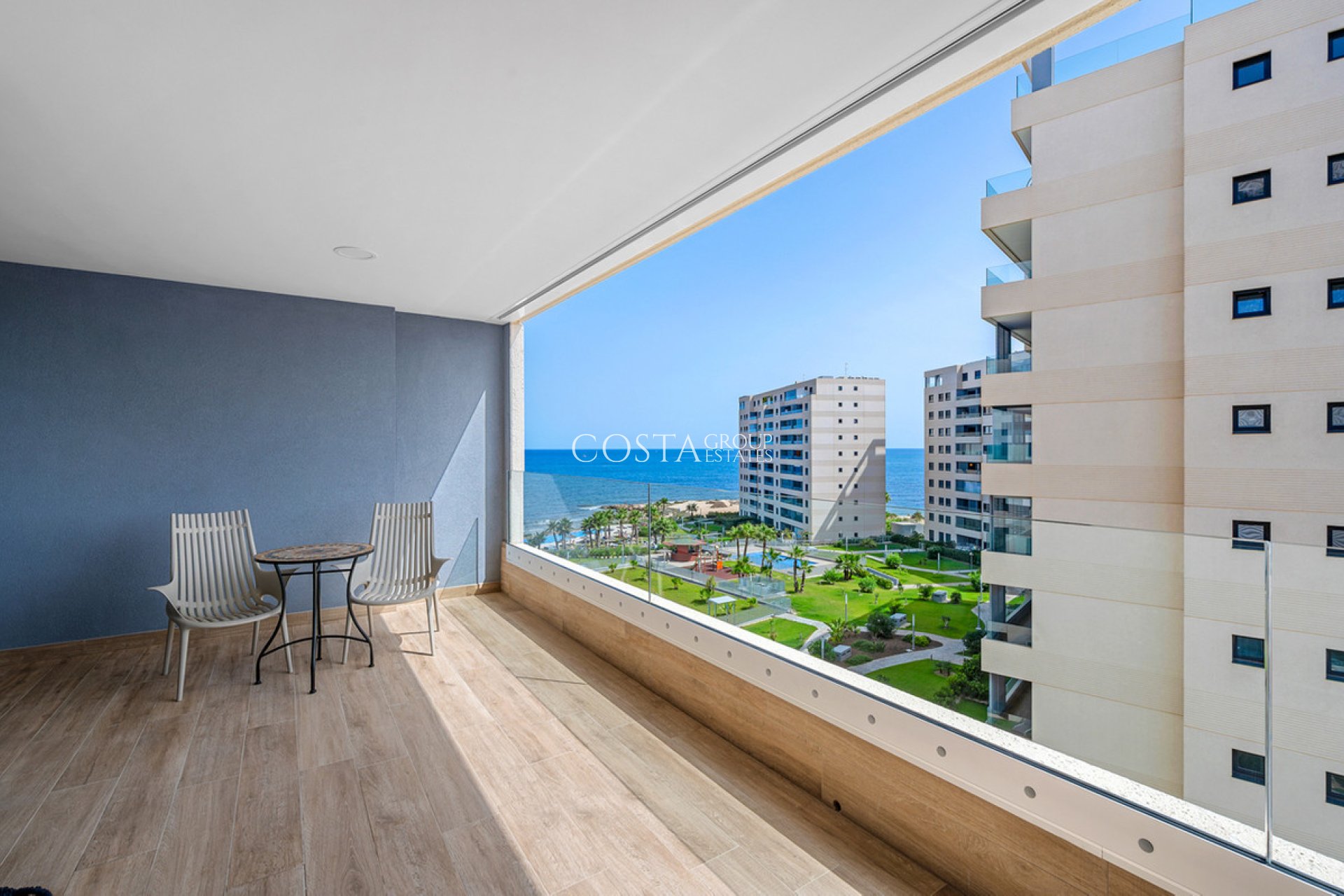 Revente - Apartments -
Orihuela Costa - Punta Prima