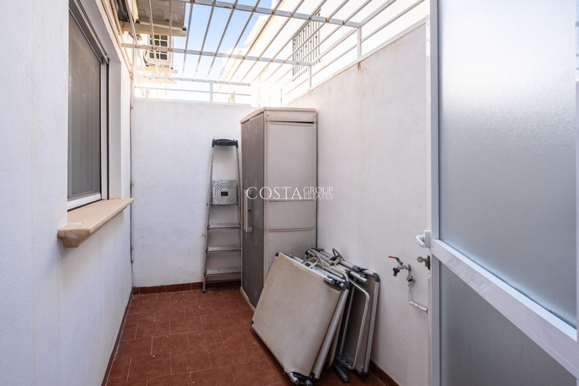 Revente - Apartments -
Orihuela Costa - Punta Prima