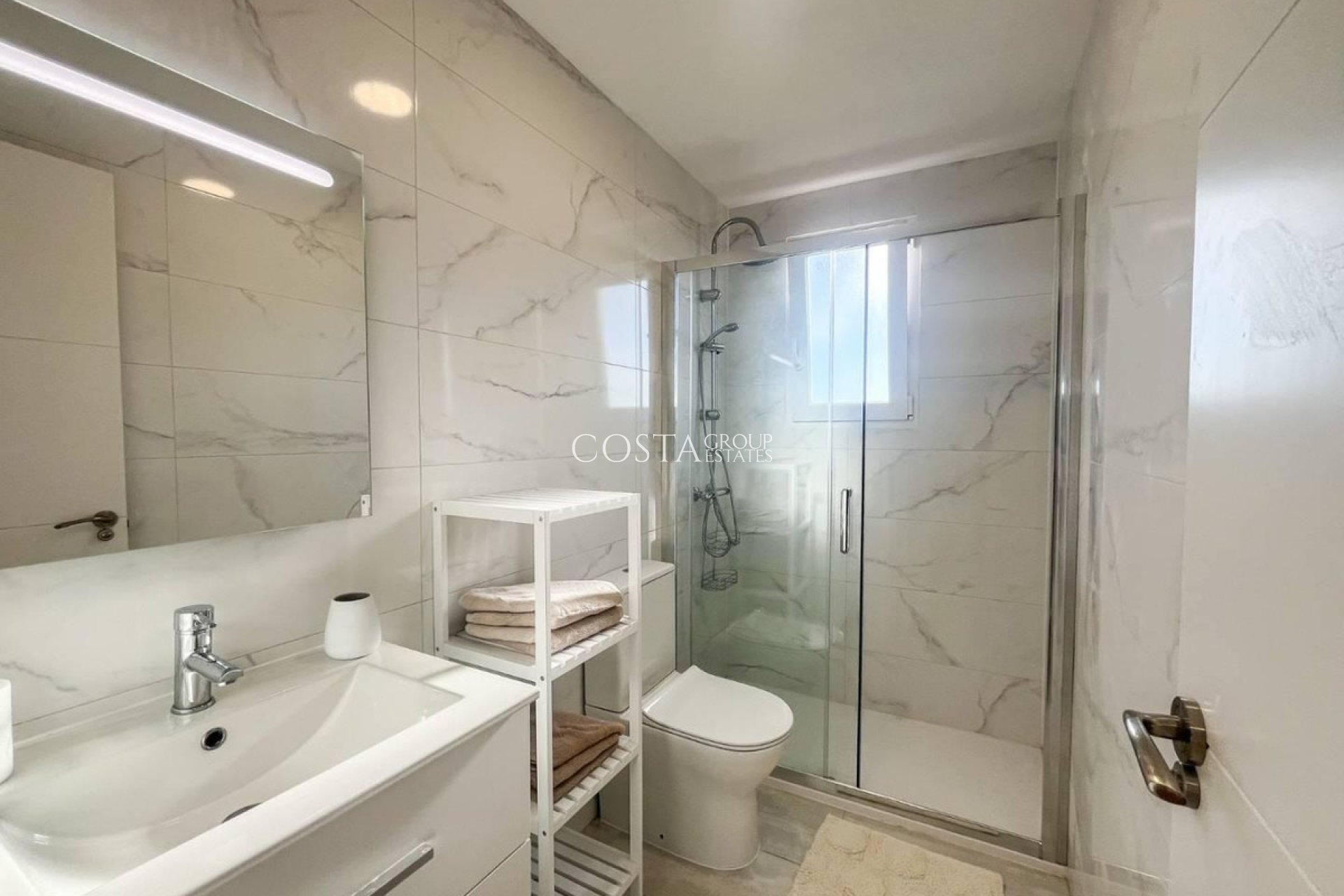 Revente - Apartments -
Orihuela Costa - Punta Prima