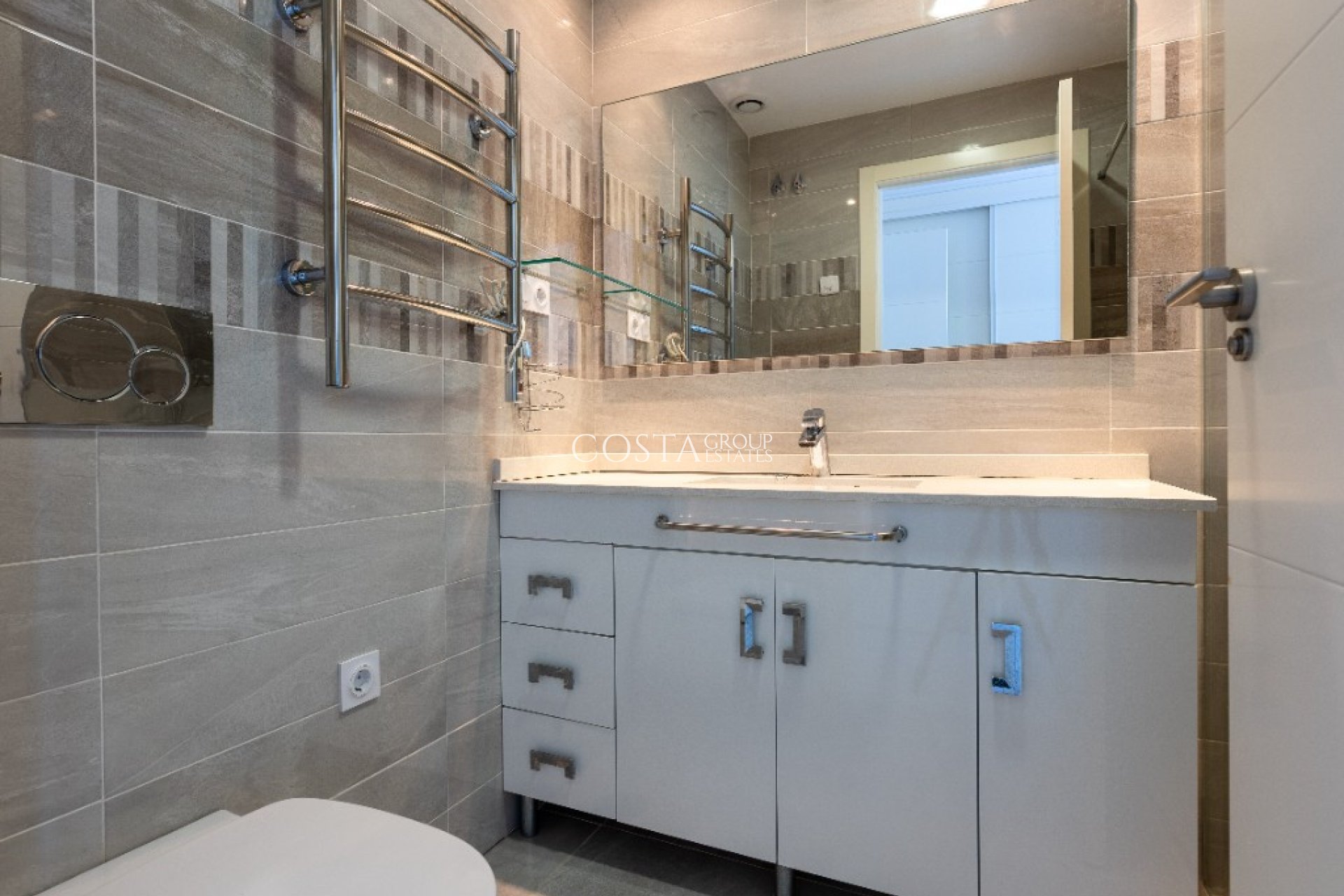 Revente - Apartments -
Orihuela Costa - Punta Prima