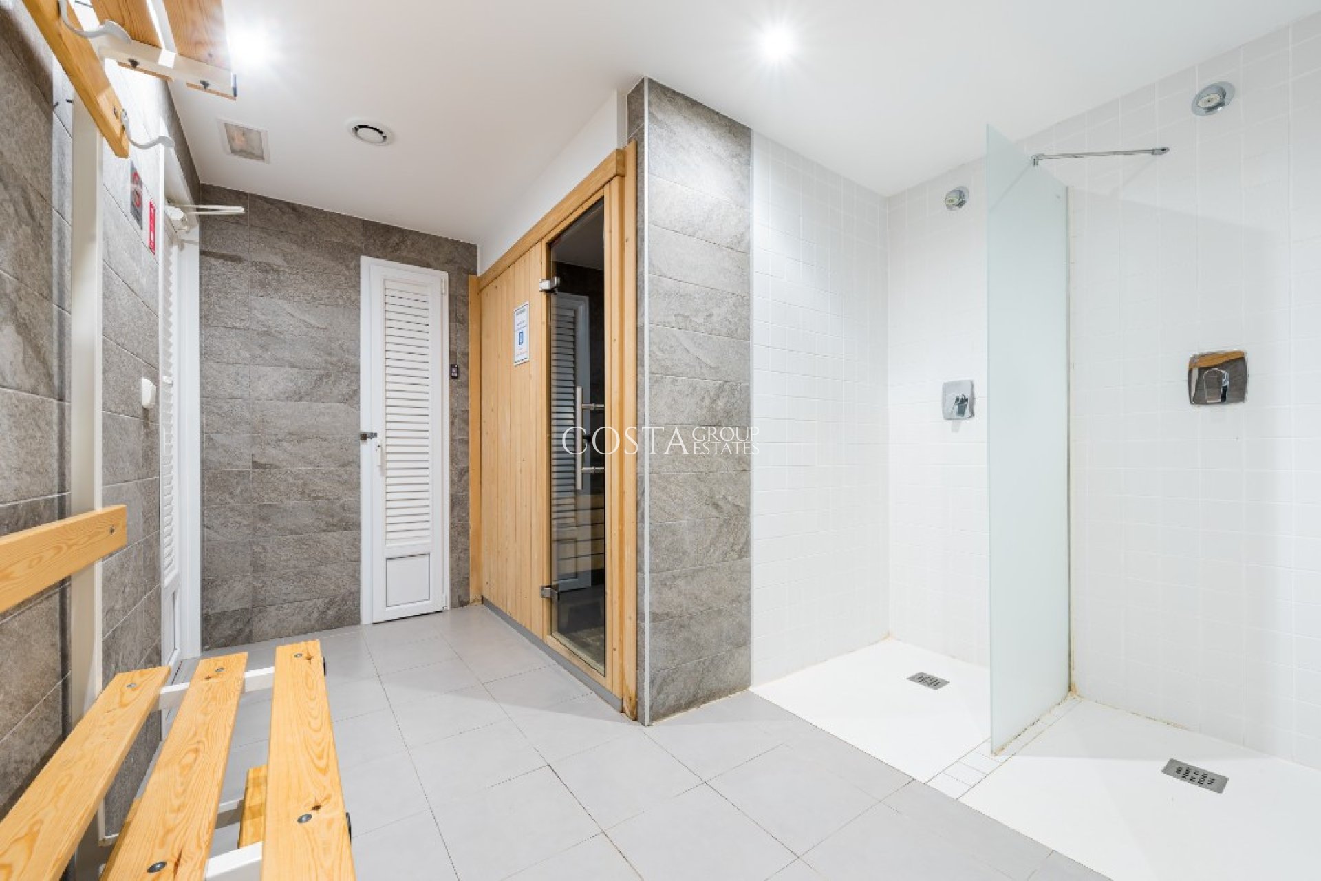 Revente - Apartments -
Orihuela Costa - Punta Prima