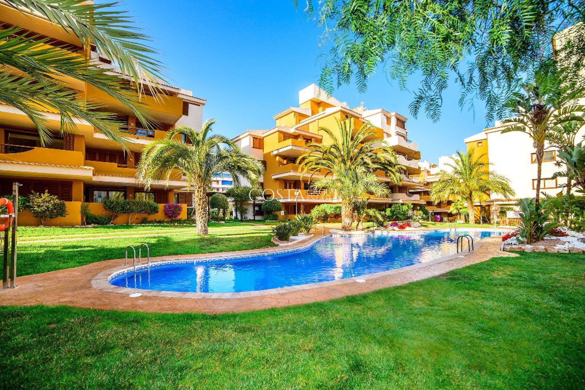 Revente - Apartments -
Orihuela Costa - Punta Prima