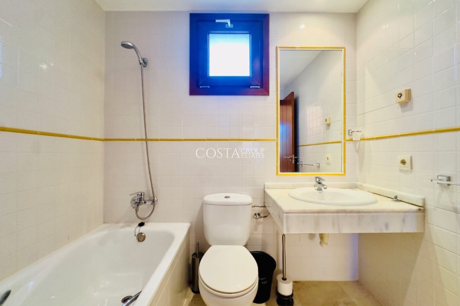 Revente - Apartments -
Orihuela Costa - Punta Prima