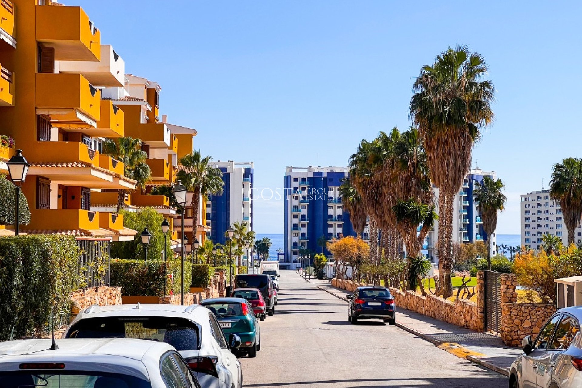 Revente - Apartments -
Orihuela Costa - Punta Prima