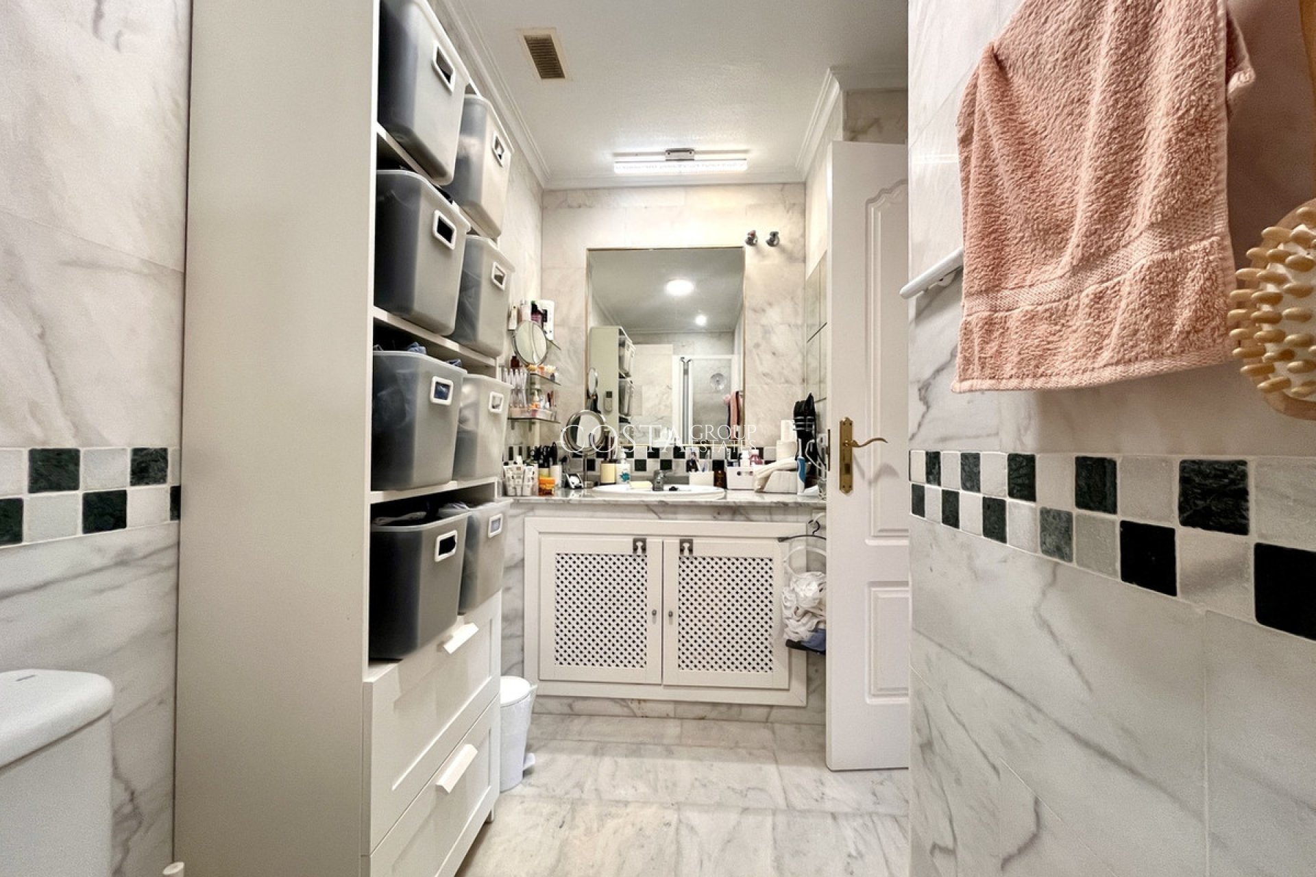 Revente - Apartments -
Orihuela Costa - Villamartin