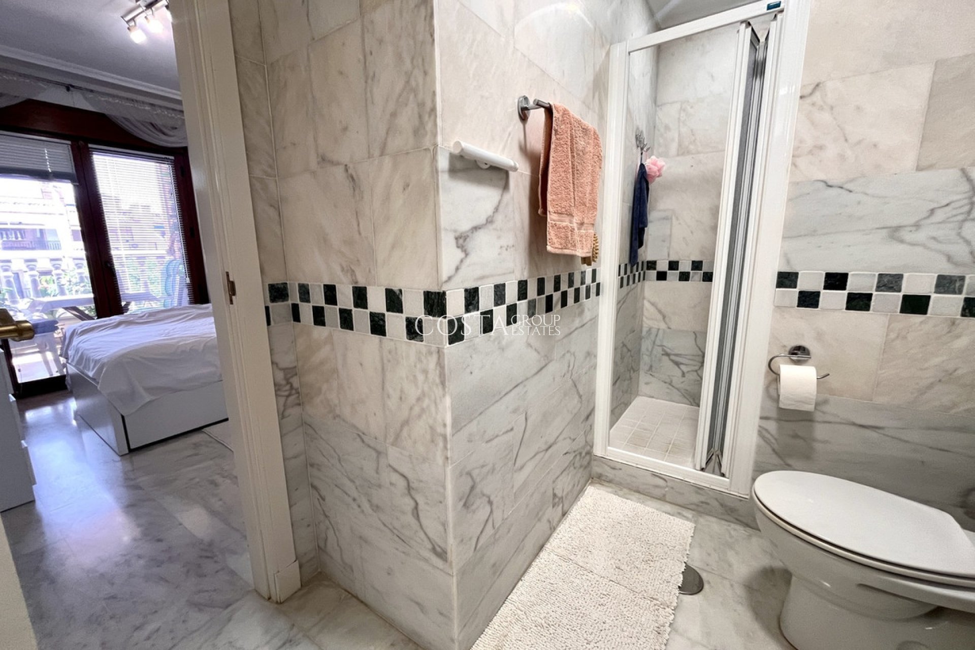 Revente - Apartments -
Orihuela Costa - Villamartin