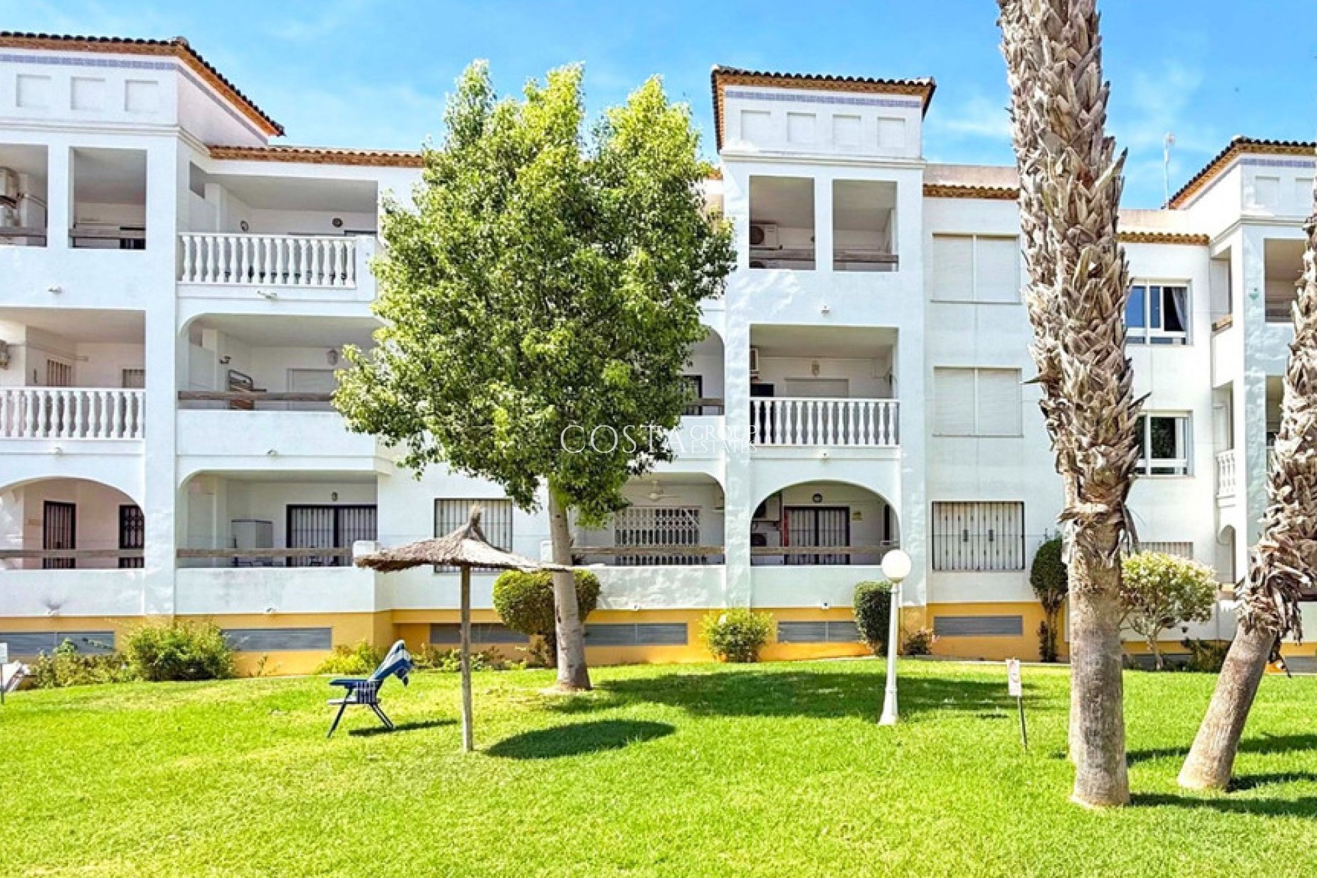 Revente - Apartments -
Orihuela Costa - Villamartin