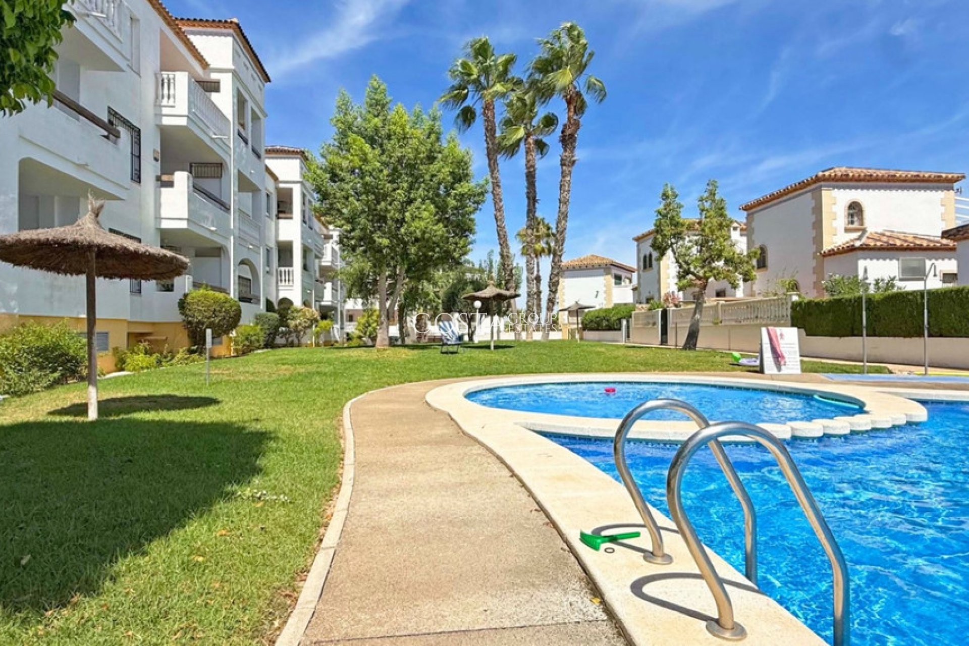 Revente - Apartments -
Orihuela Costa - Villamartin