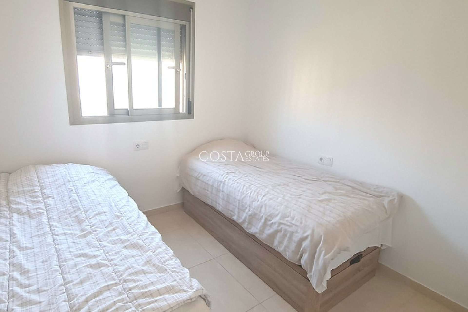 Revente - Apartments -
Orihuela Costa - Villamartin