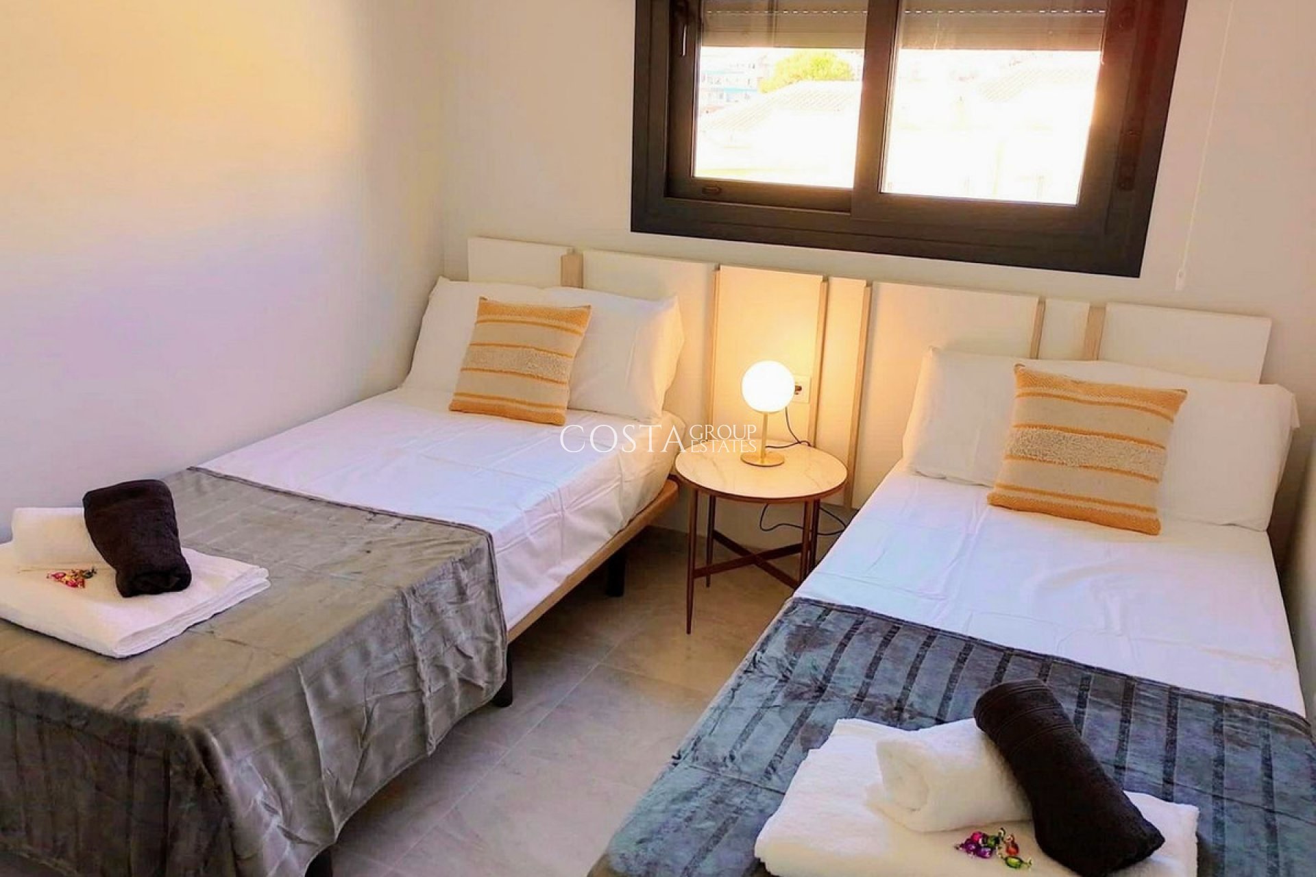 Revente - Apartments -
Orihuela Costa - Villamartin