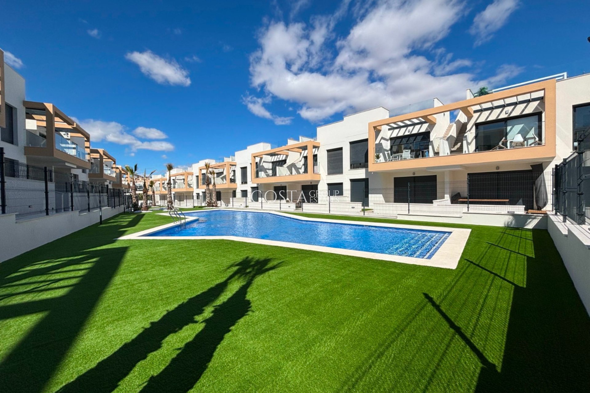 Revente - Apartments -
Orihuela Costa - Villamartin