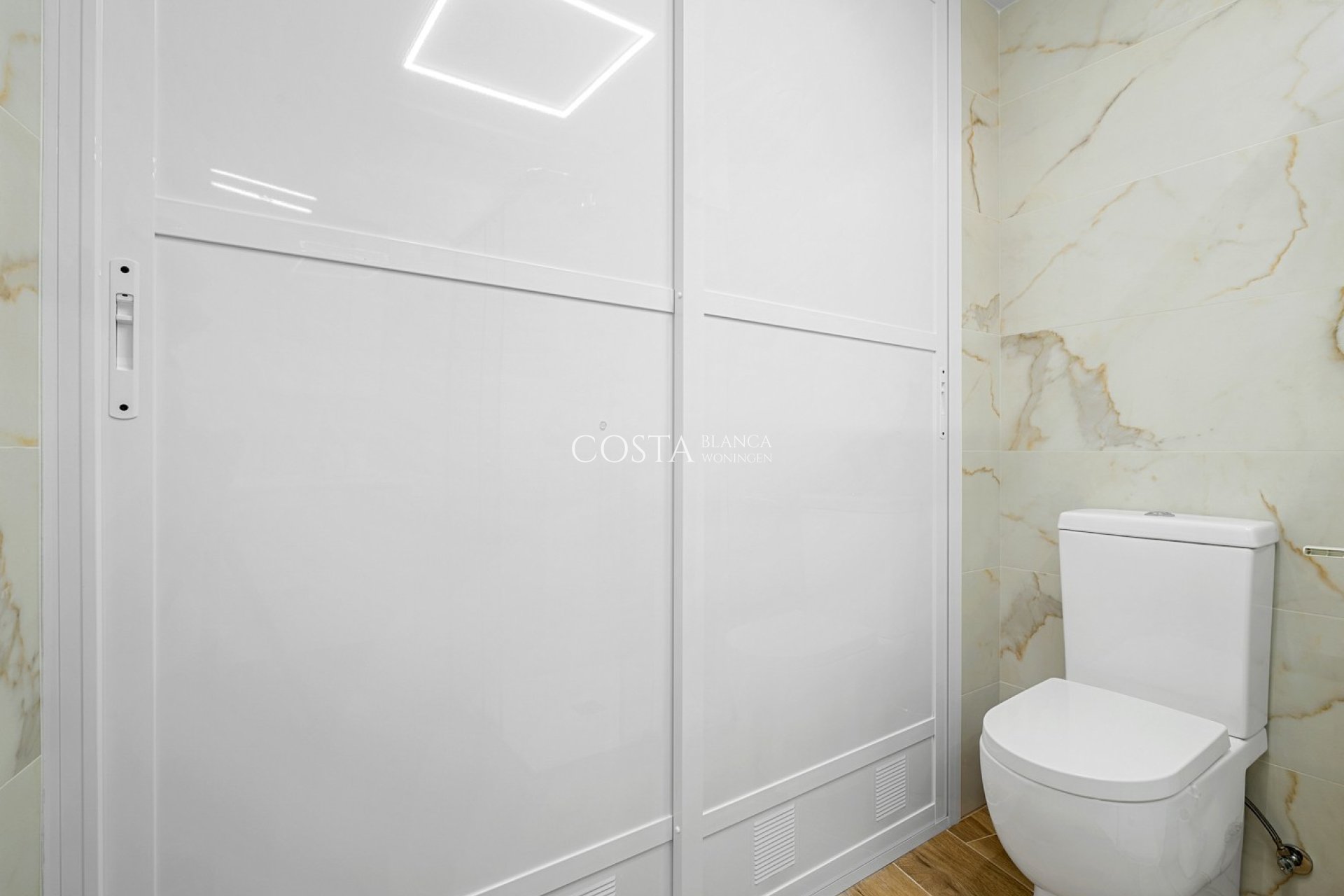 Revente - Apartments -
Orihuela Costa - Villamartín