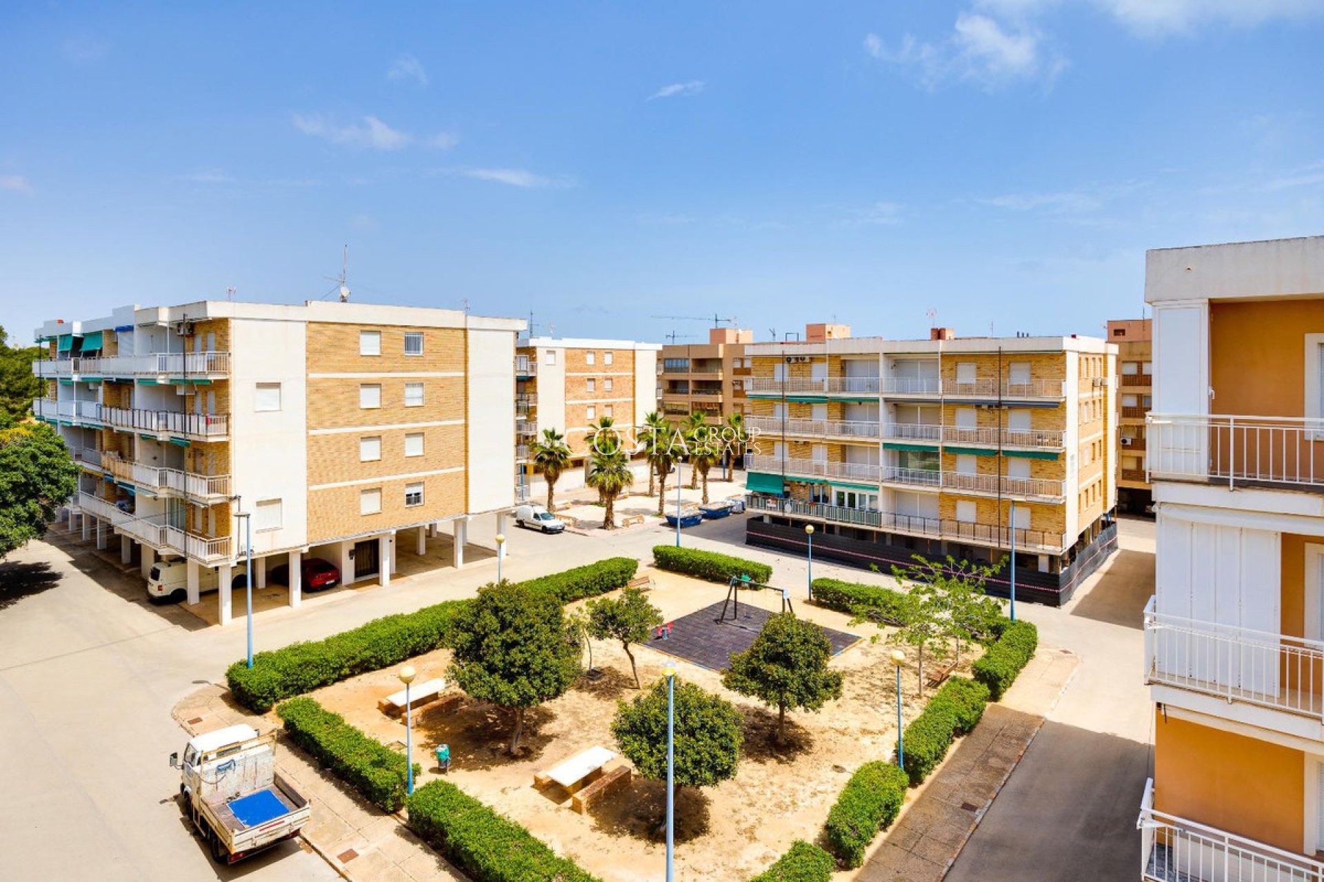 Revente - Apartments -
Orihuela Costa