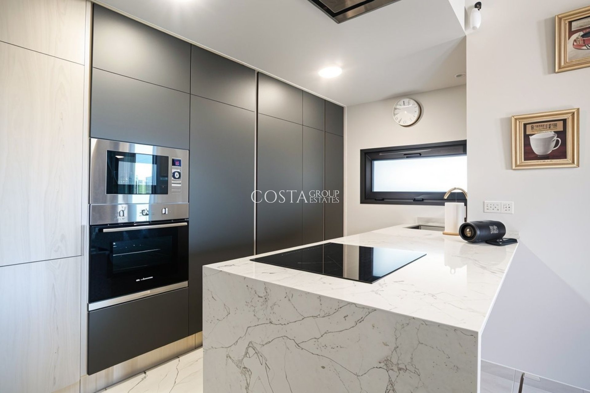 Revente - Apartments -
Orihuela Costa