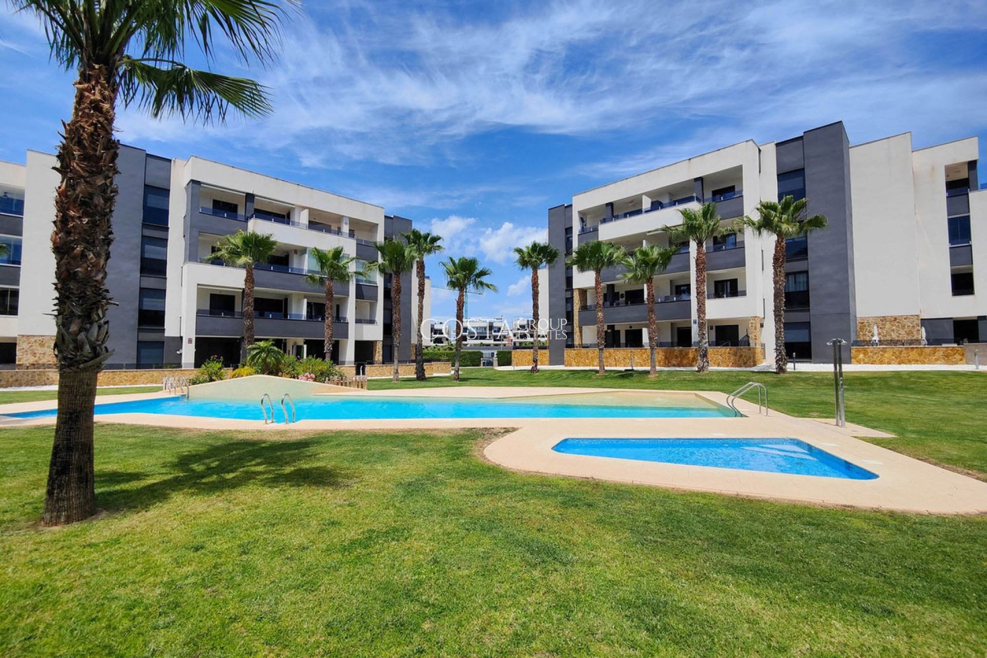 Revente - Apartments -
Orihuela - Orihuela Costa