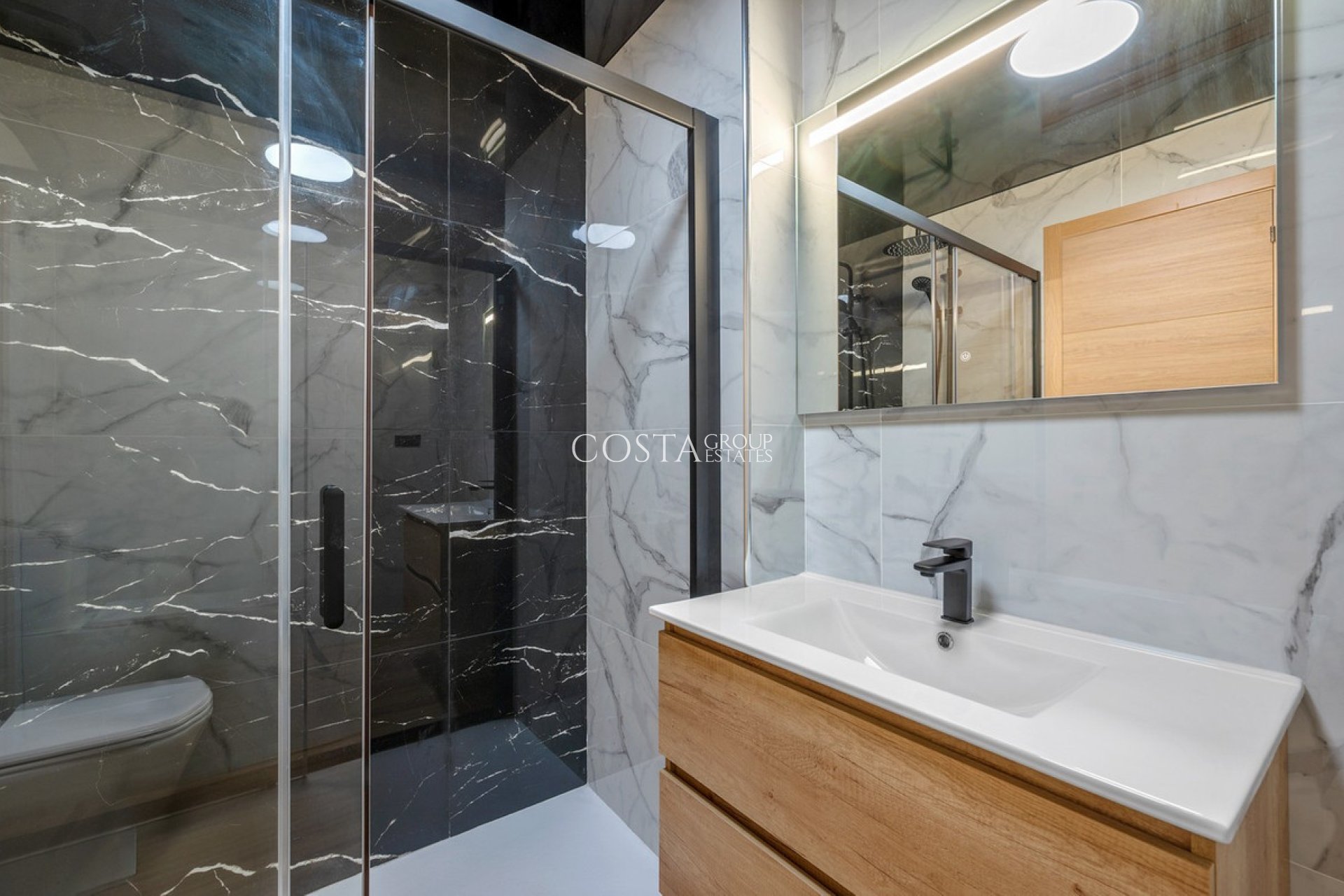 Revente - Apartments -
Orihuela - Orihuela Costa