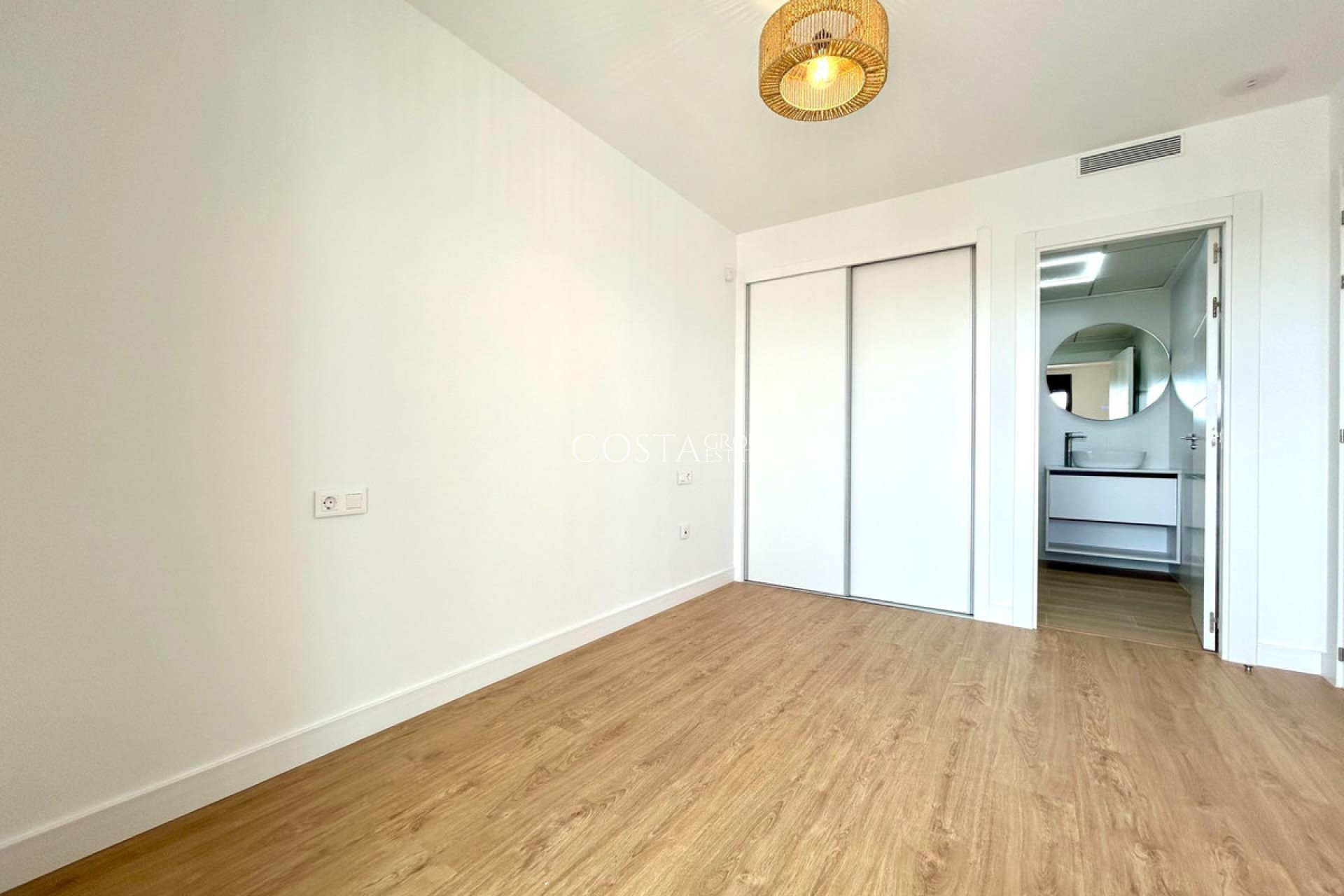 Revente - Apartments -
Orihuela - Orihuela Costa