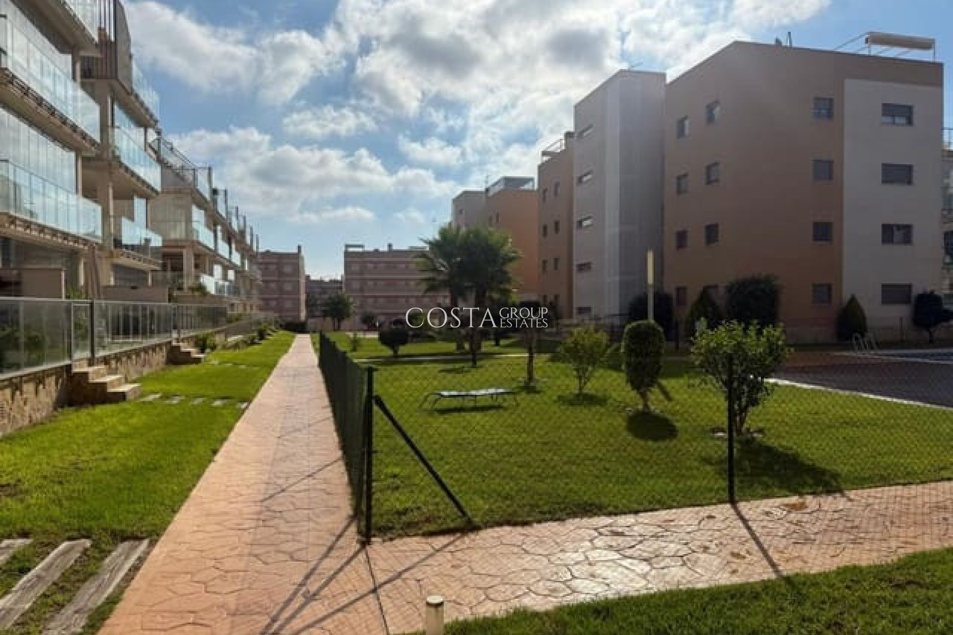 Revente - Apartments -
Orihuela - Orihuela Costa
