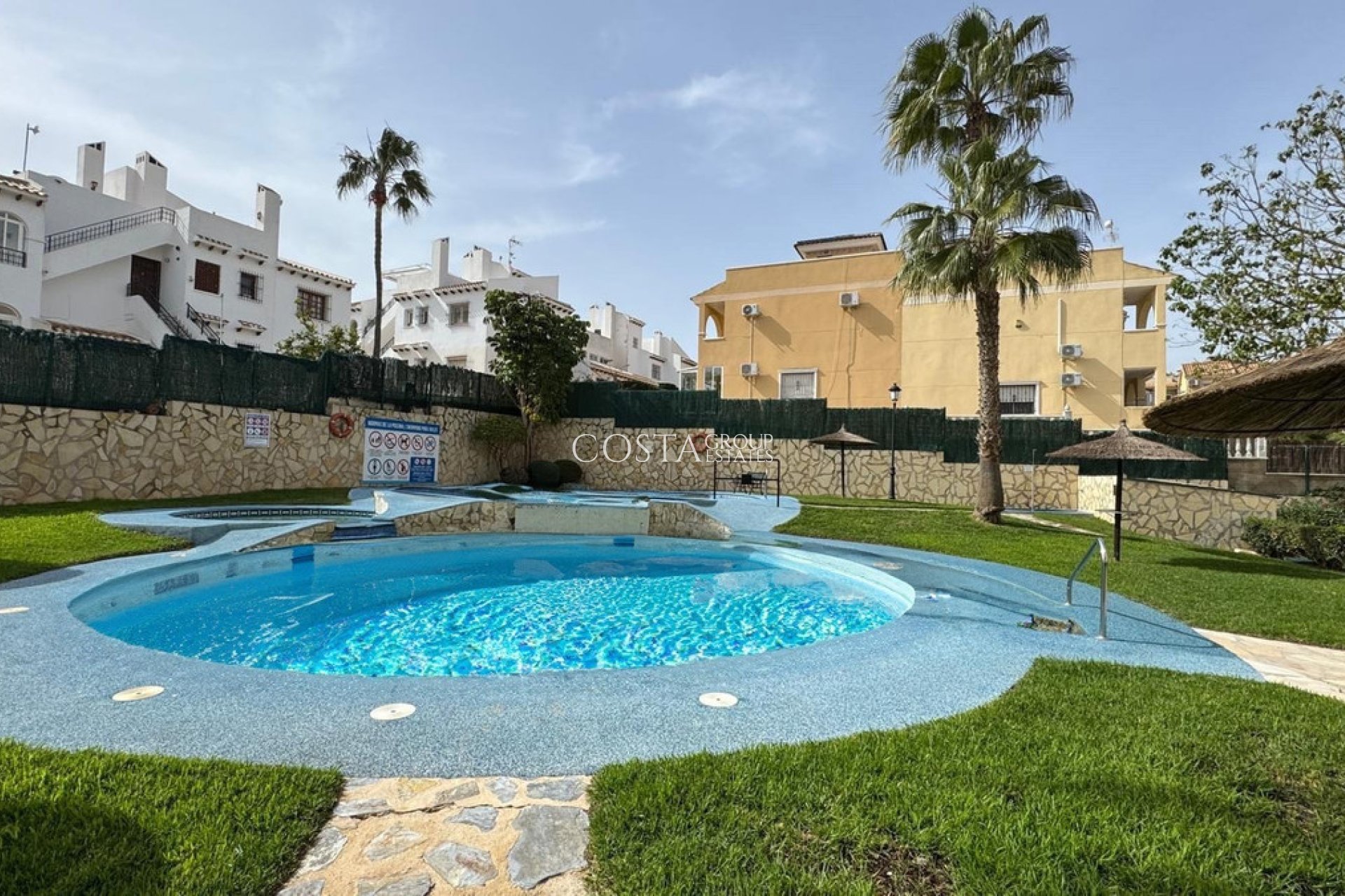 Revente - Apartments -
Orihuela - Villamartin