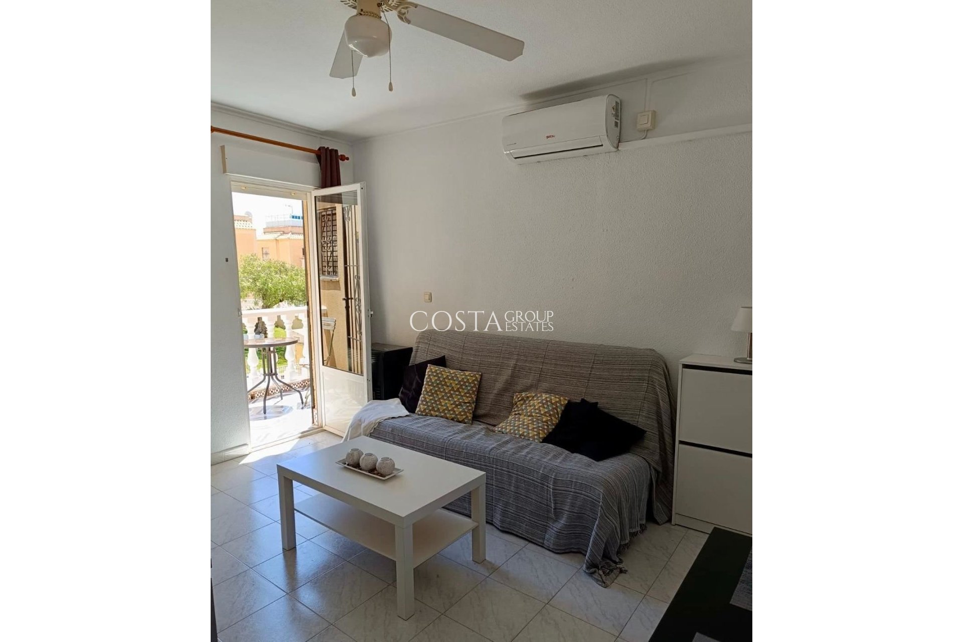 Revente - Apartments -
Torrevieja - Aguas Nuevas