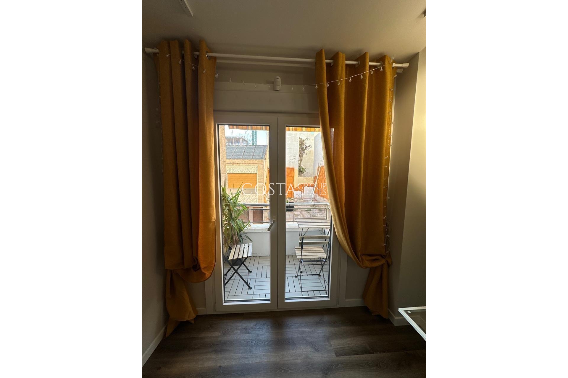 Revente - Apartments -
Torrevieja - Torrevieja Centro