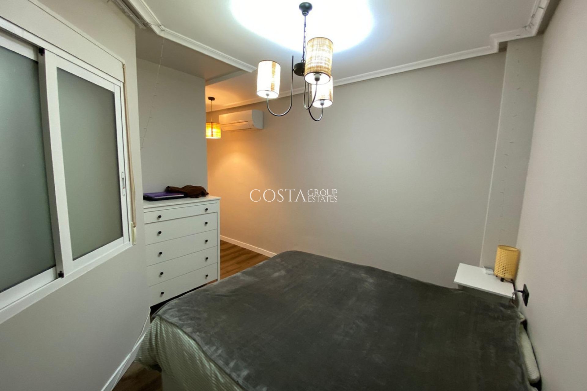 Revente - Apartments -
Torrevieja - Torrevieja Centro