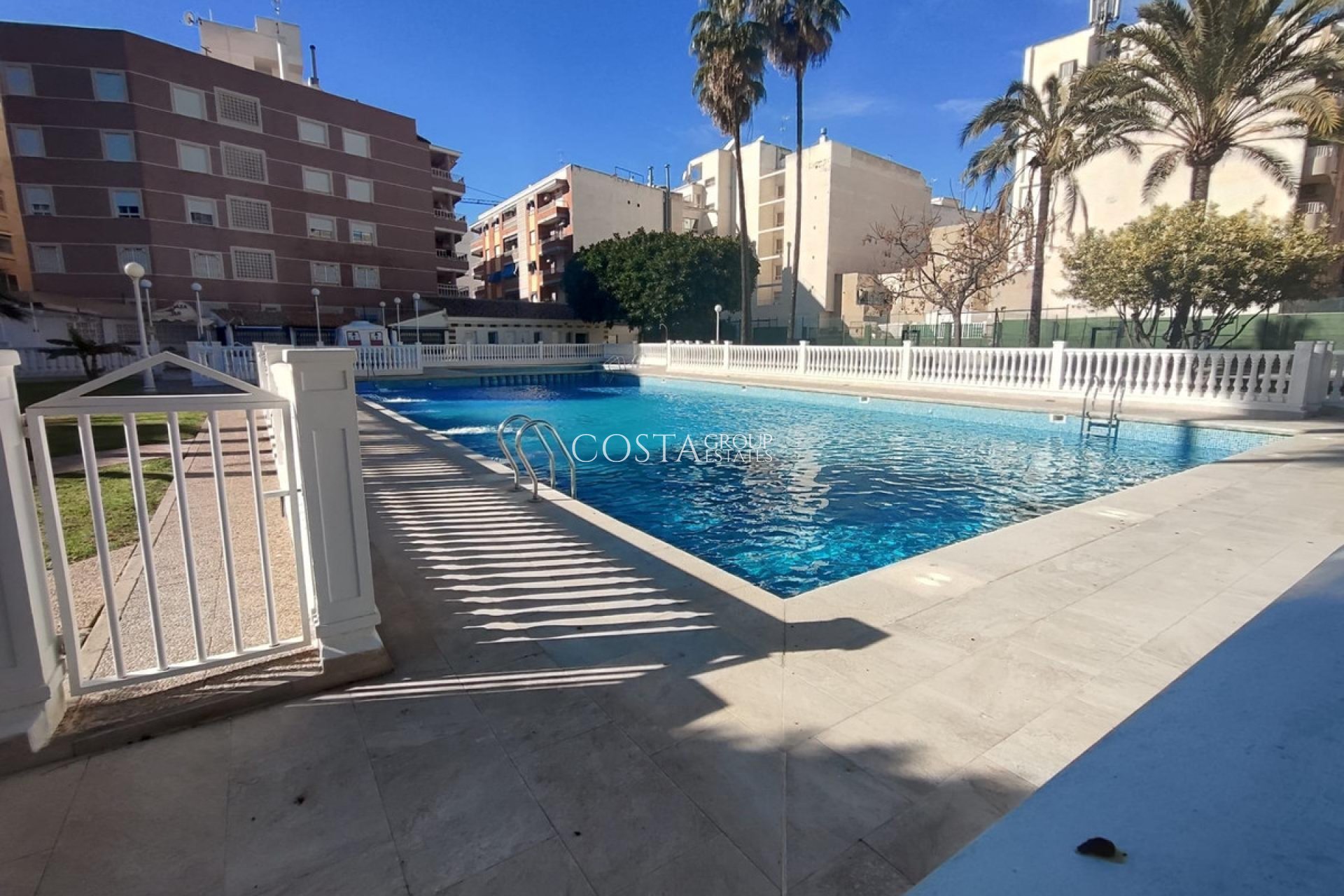 Revente - Apartments -
Torrevieja - Torrevieja Centro