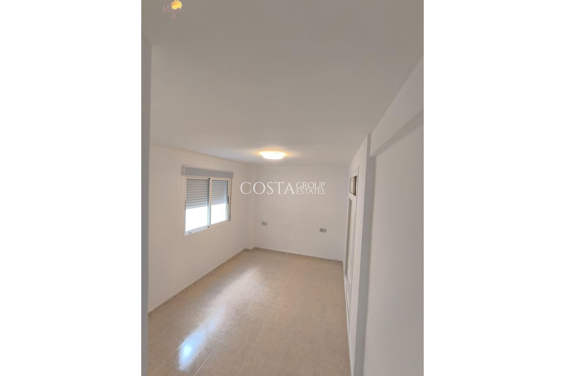 Revente - Apartments -
Torrevieja - Torrevieja Centro