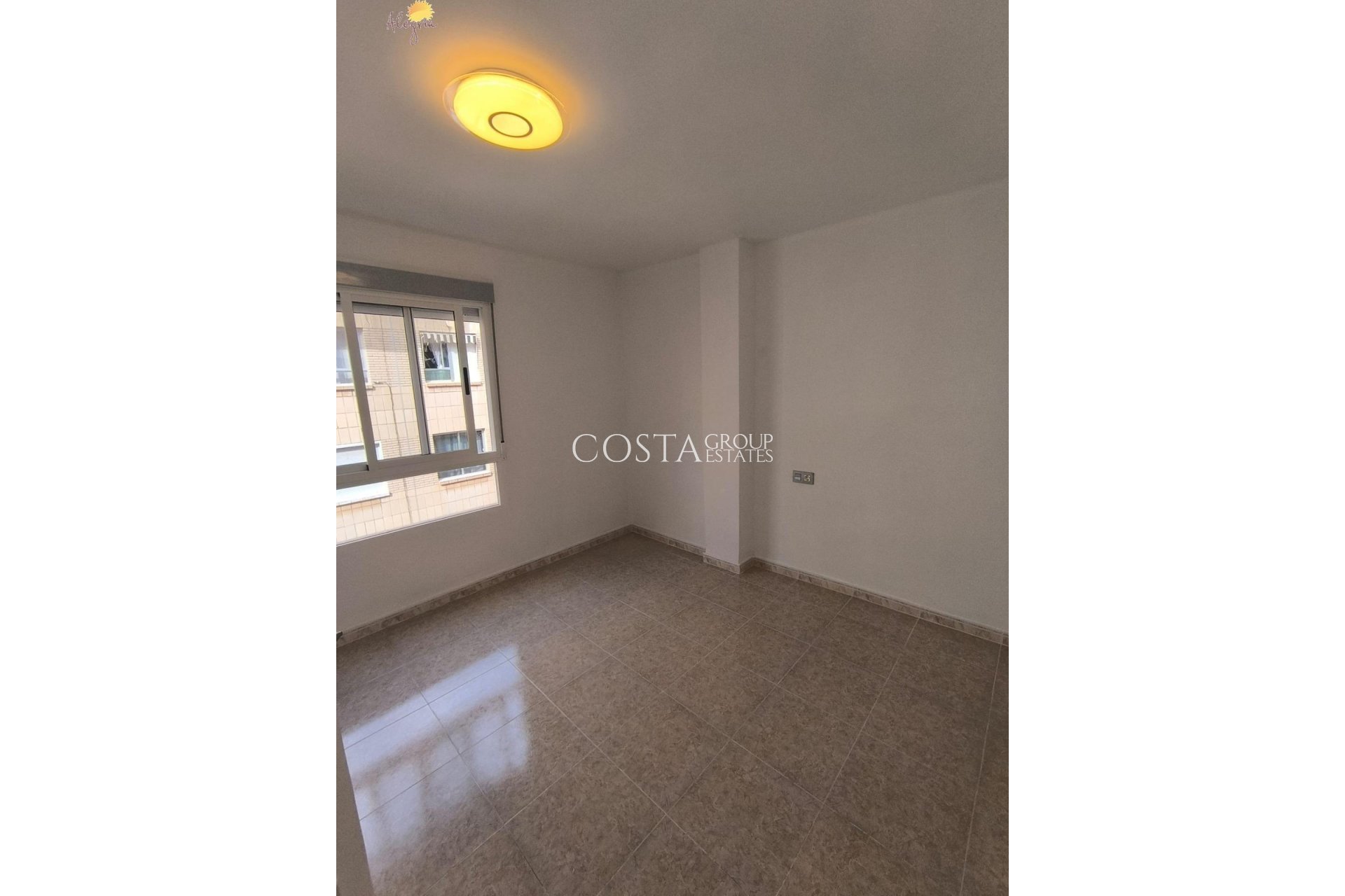 Revente - Apartments -
Torrevieja - Torrevieja Centro