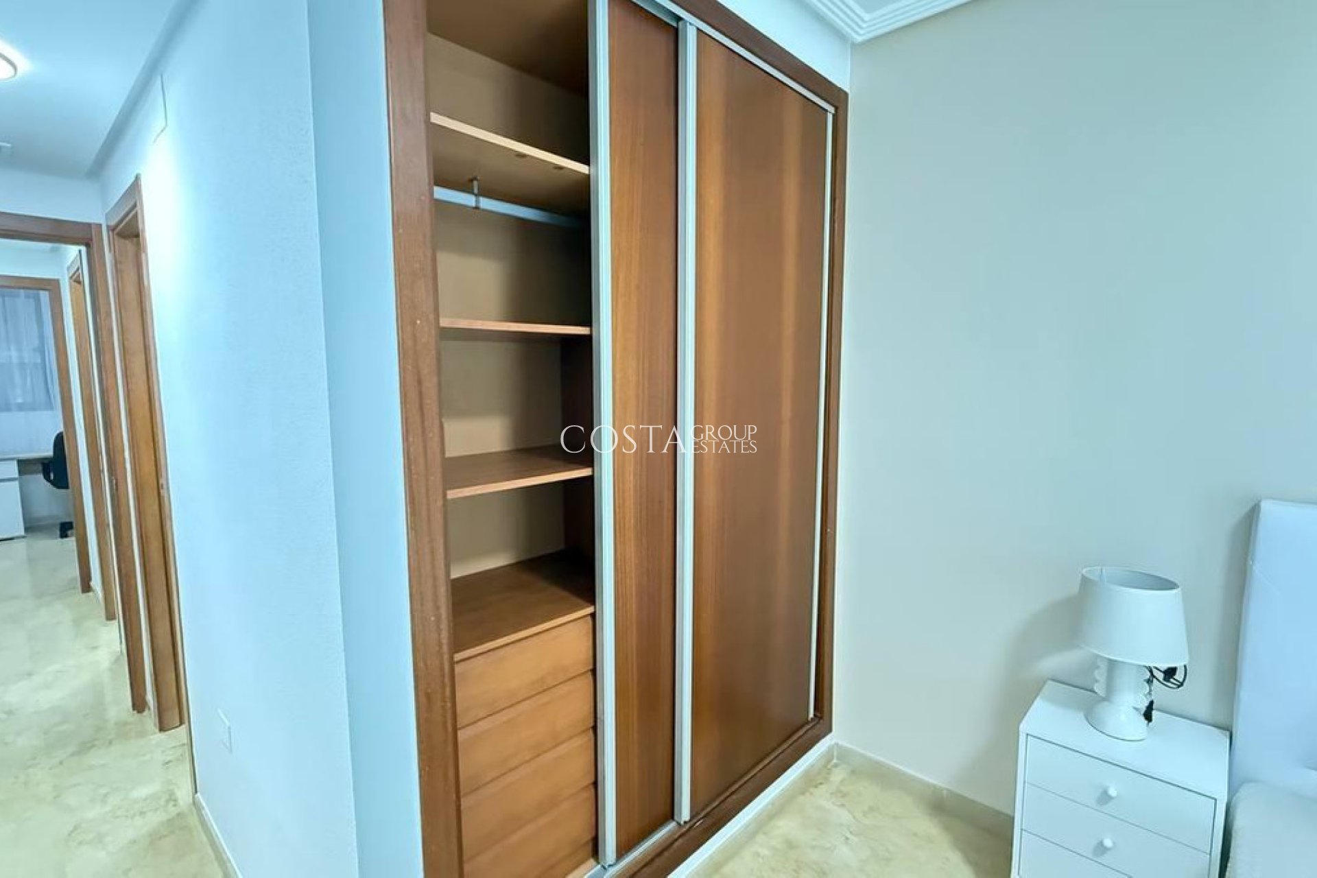 Revente - Apartments -
Torrevieja - Torrevieja Centro