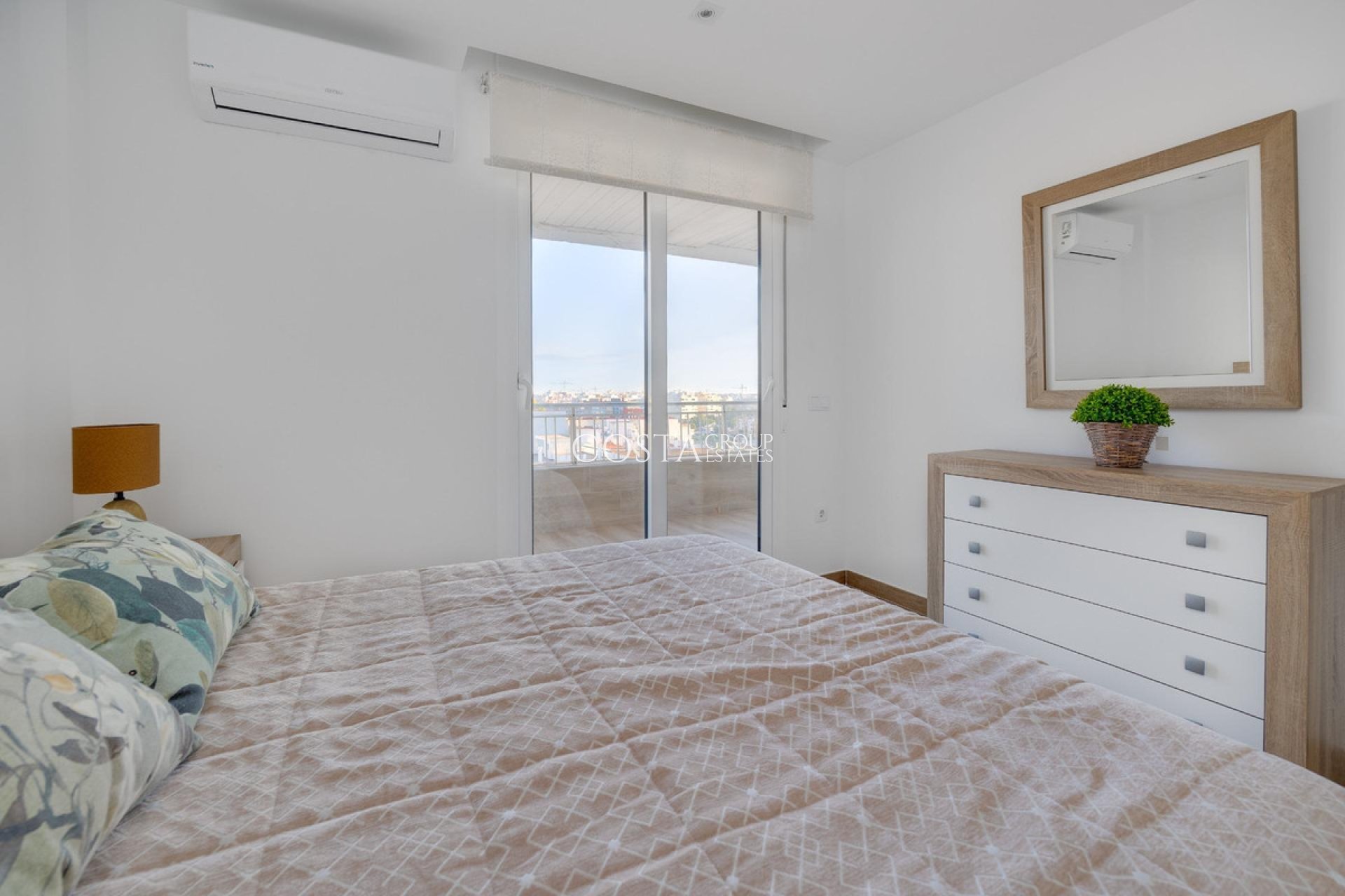 Revente - Apartments -
Torrevieja - Torrevieja Centro