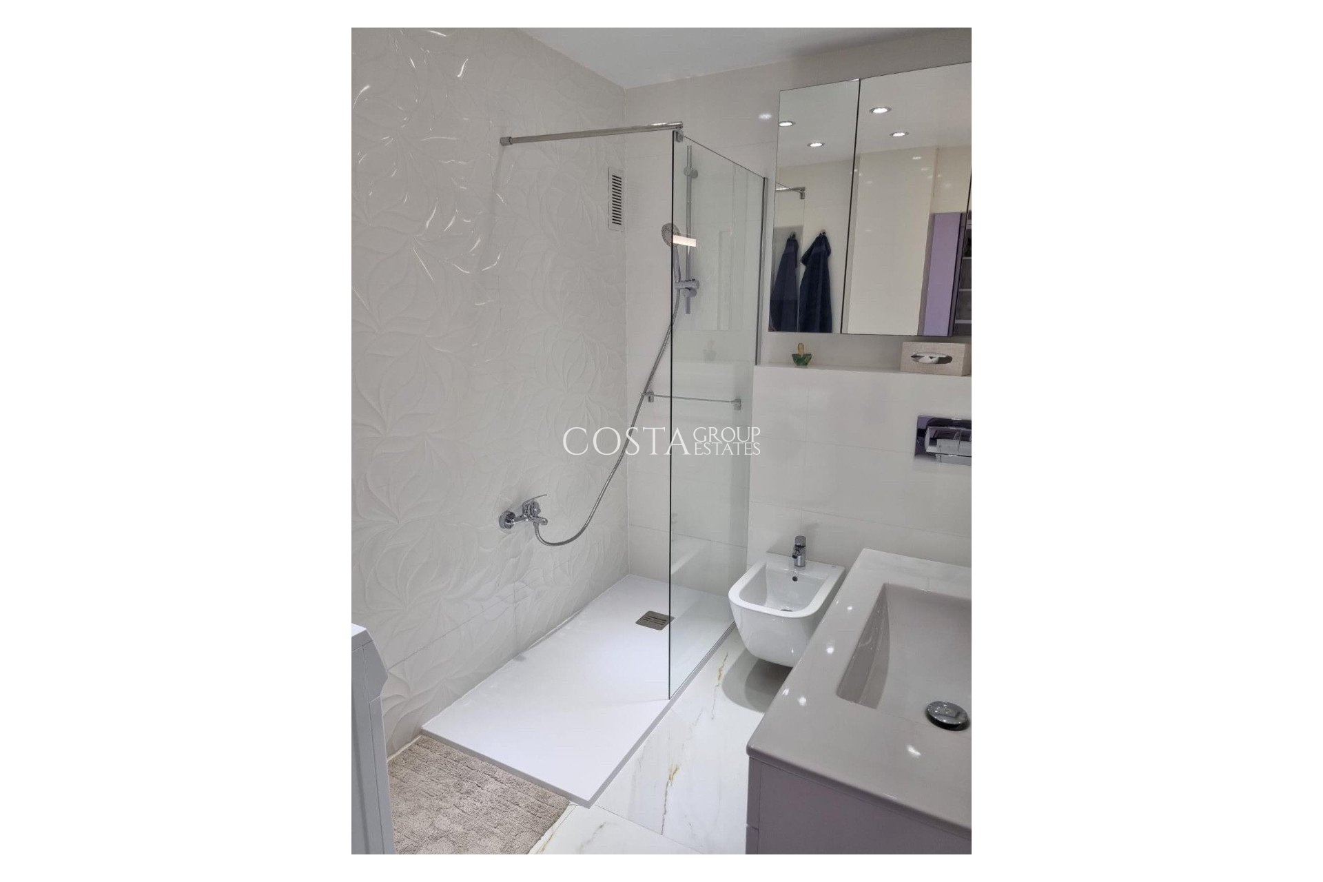 Revente - Apartments -
Torrevieja - Torrevieja Centro