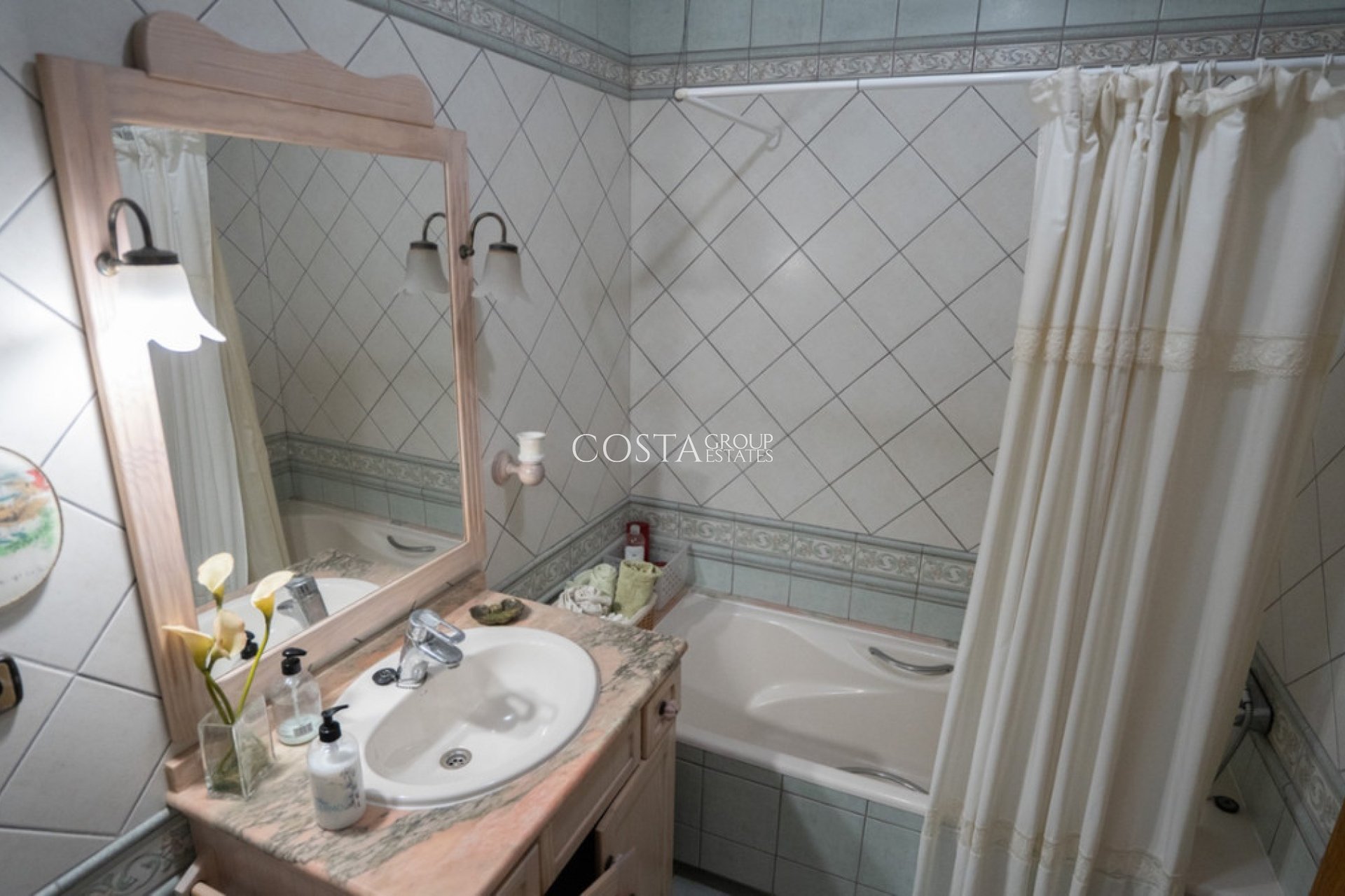 Revente - Apartments -
Torrevieja - Torrevieja Centro