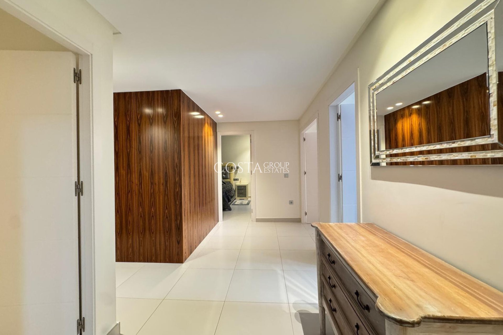 Revente - Apartments -
Torrevieja - Torrevieja Centro