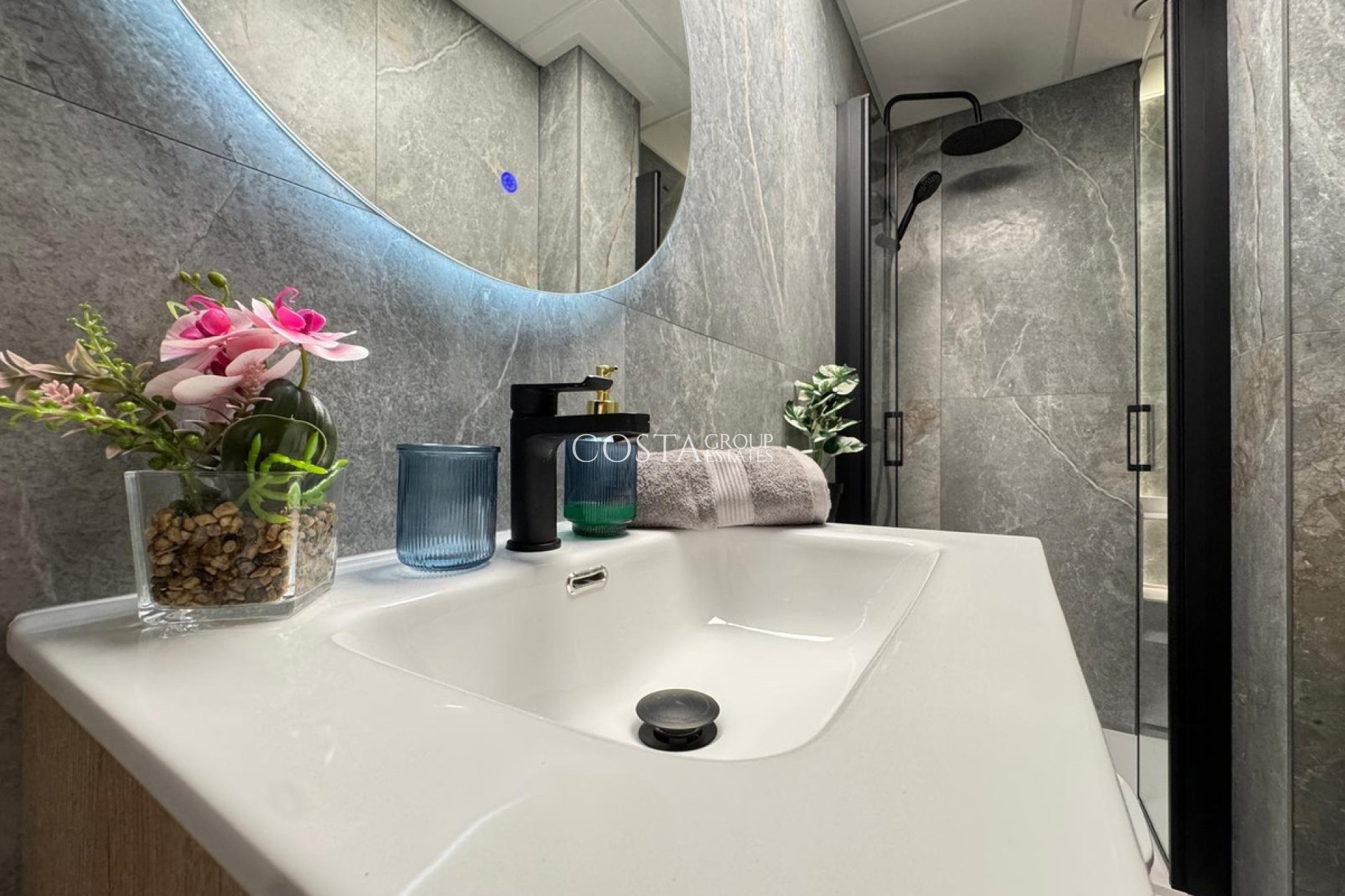 Revente - Apartments -
Torrevieja - Torrevieja Centro