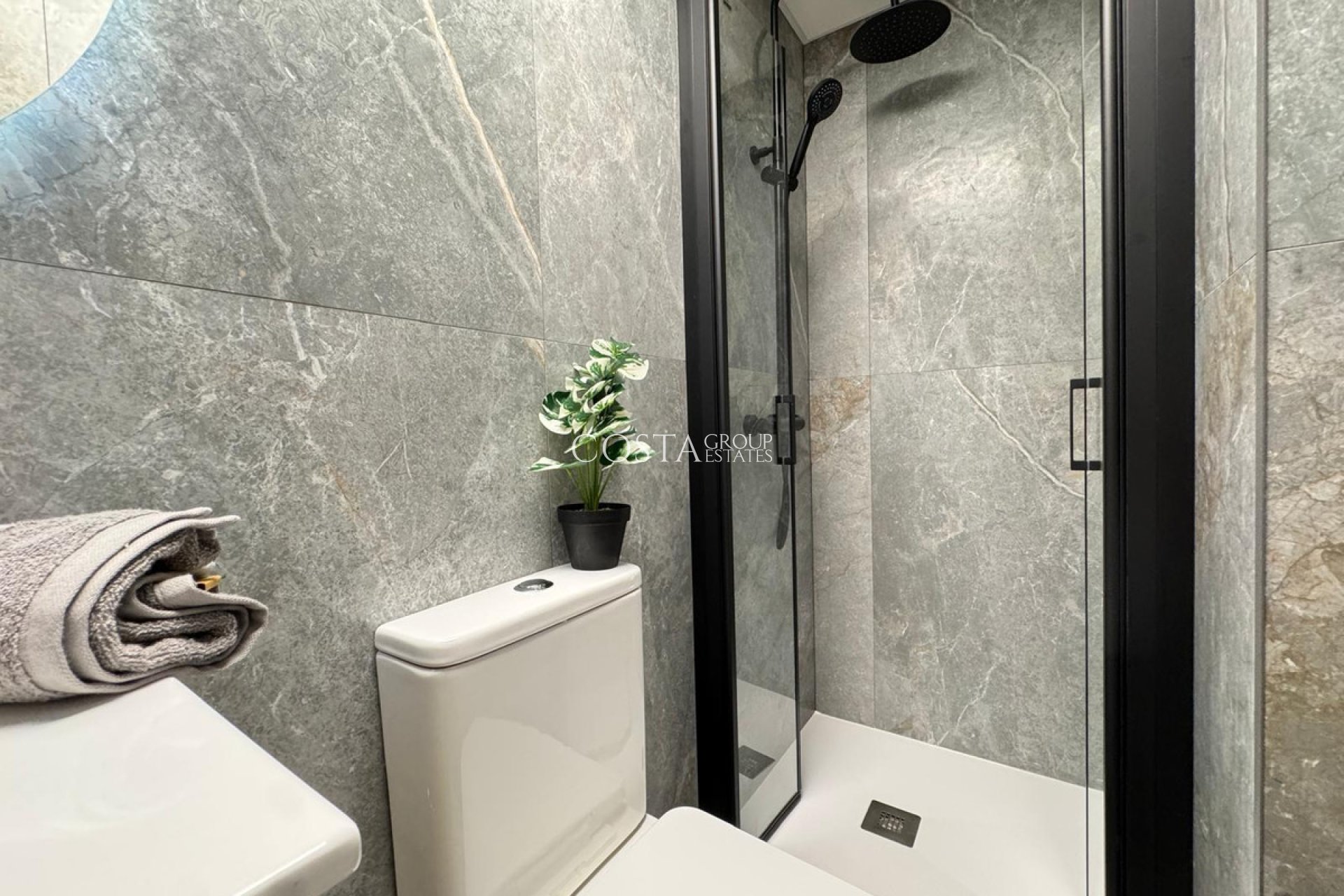 Revente - Apartments -
Torrevieja - Torrevieja Centro