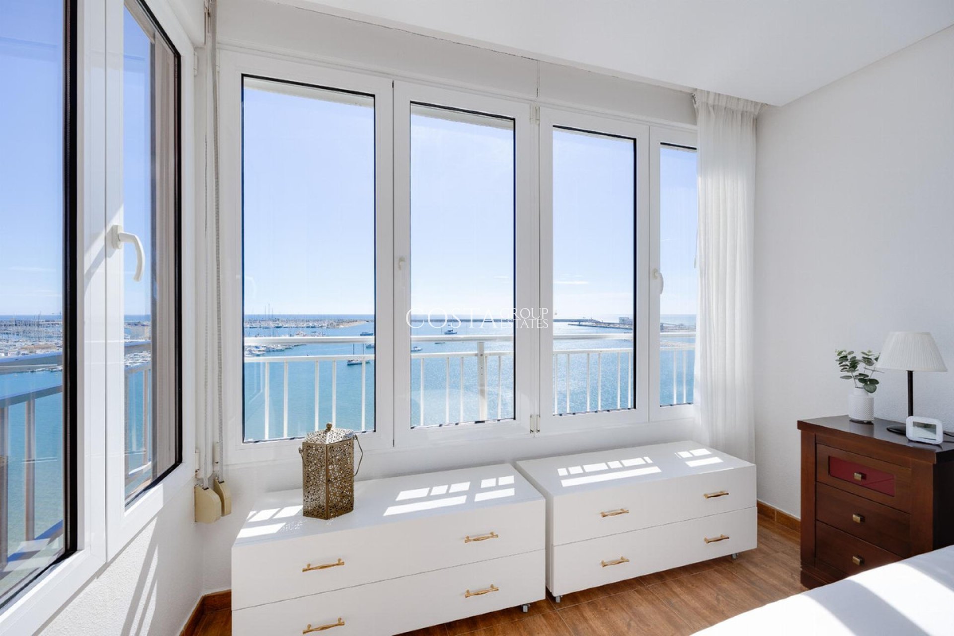 Revente - Apartments -
Torrevieja - Torrevieja Centro