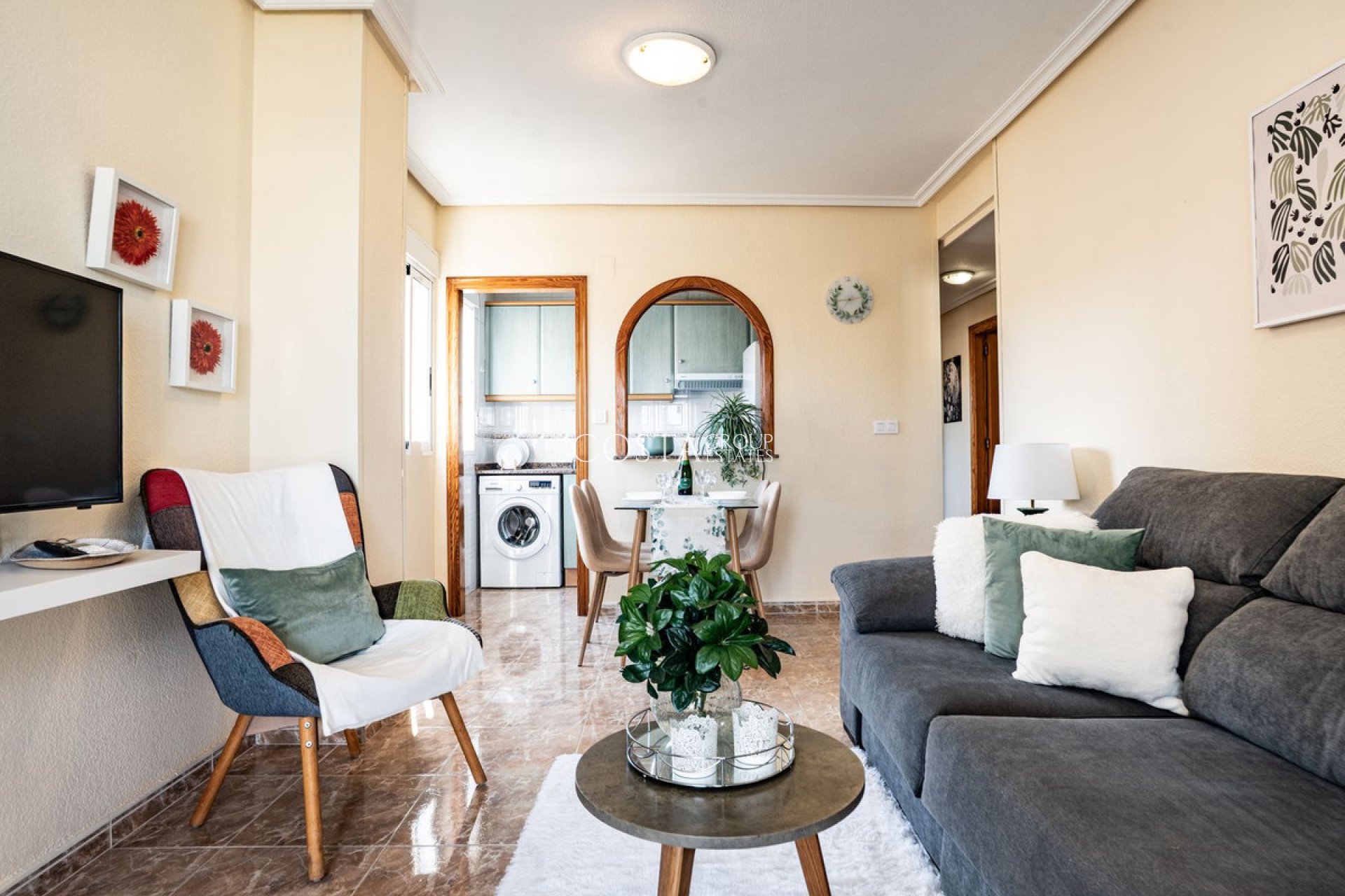 Revente - Apartments -
Torrevieja - Torrevieja Centro