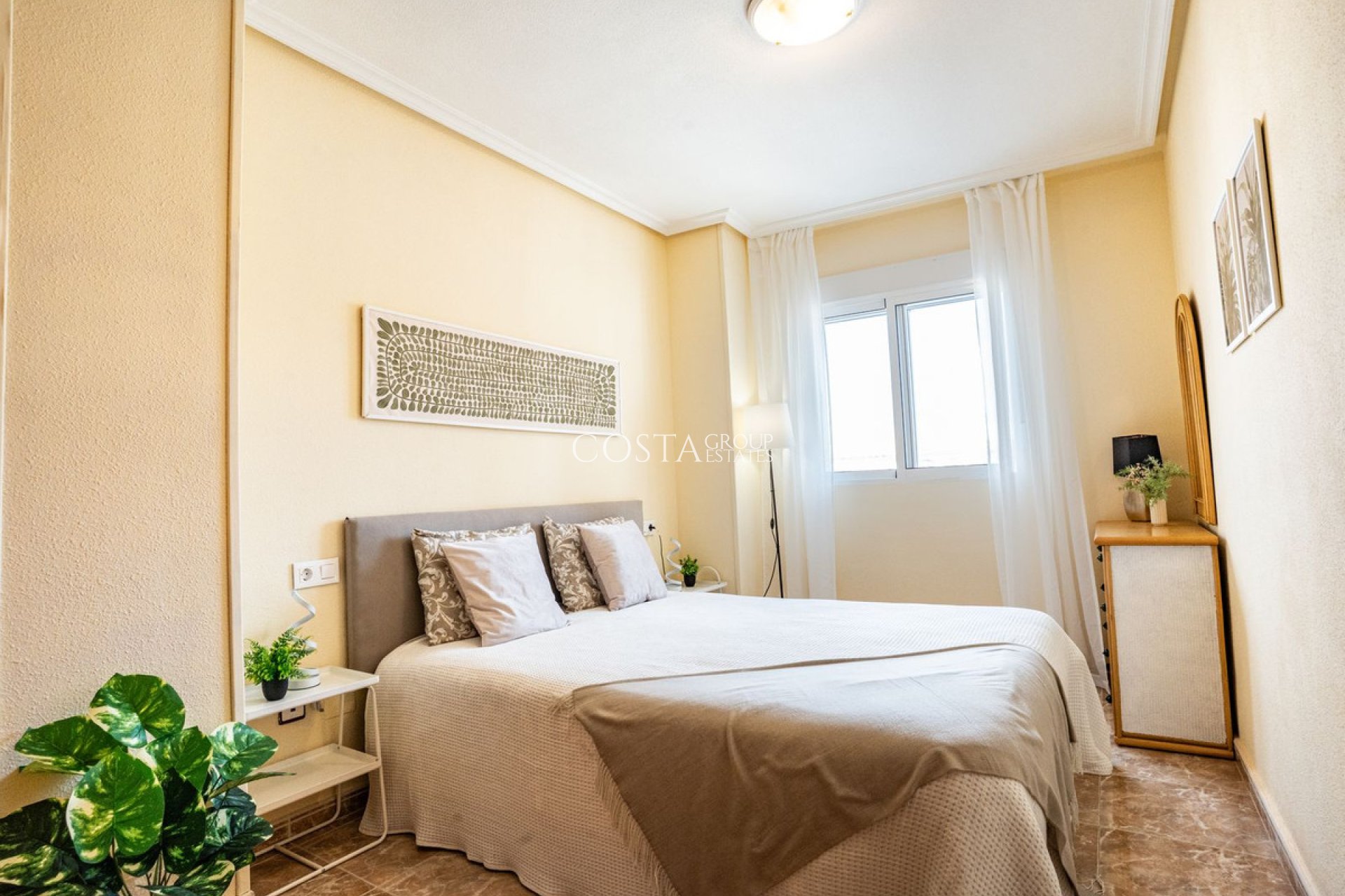 Revente - Apartments -
Torrevieja - Torrevieja Centro