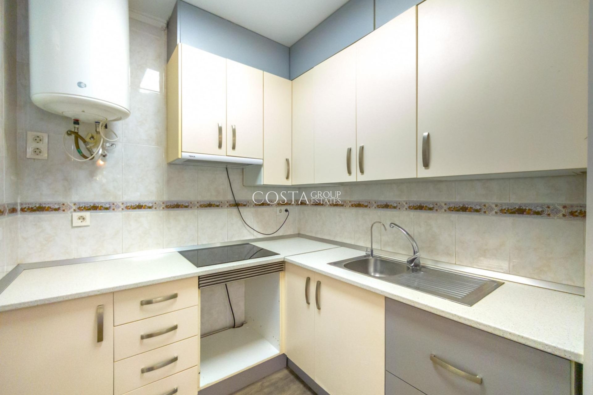 Revente - Apartments -
Torrevieja - Torrevieja Centro