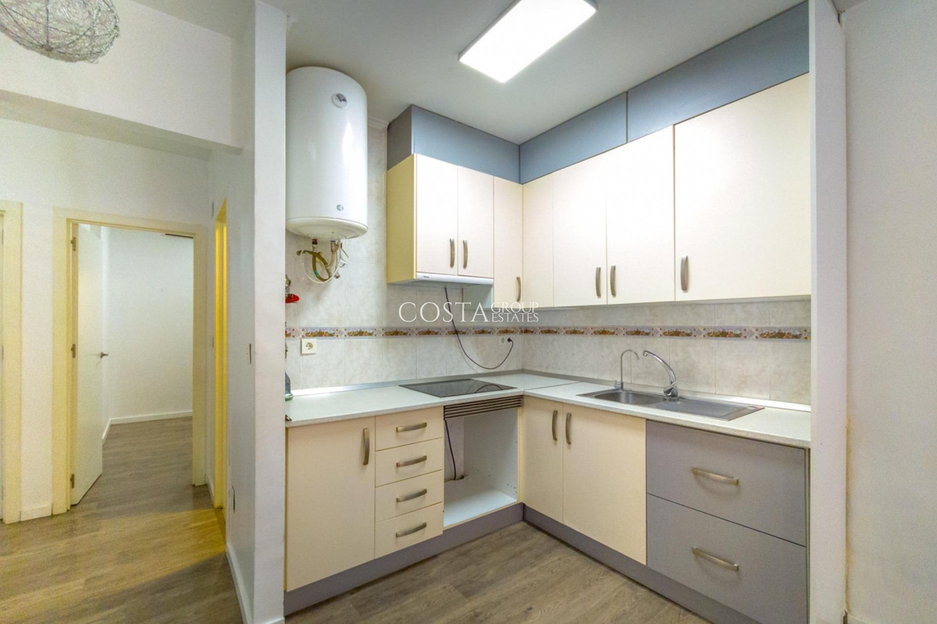 Revente - Apartments -
Torrevieja - Torrevieja Centro