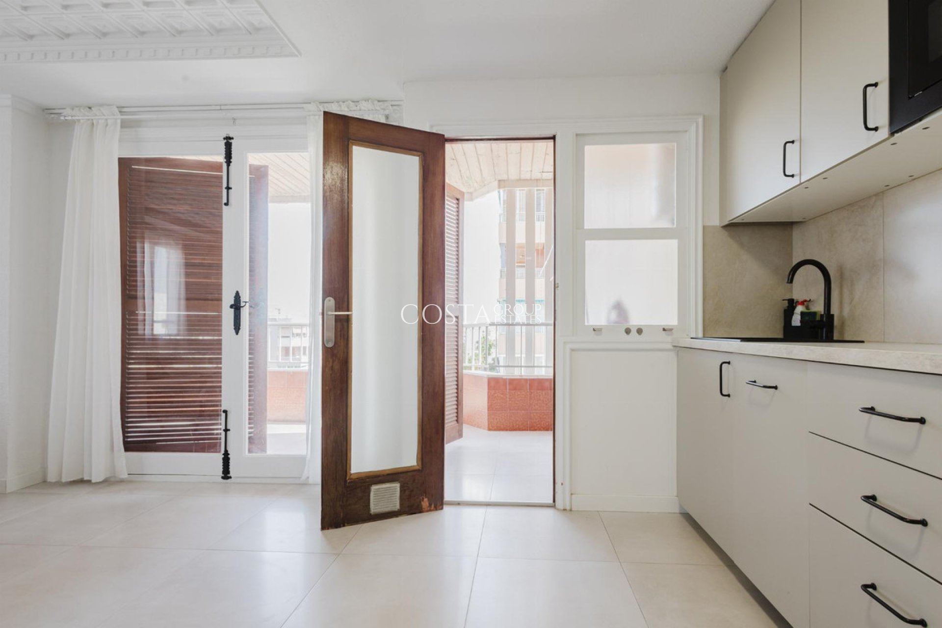 Revente - Apartments -
Torrevieja - Torrevieja Centro