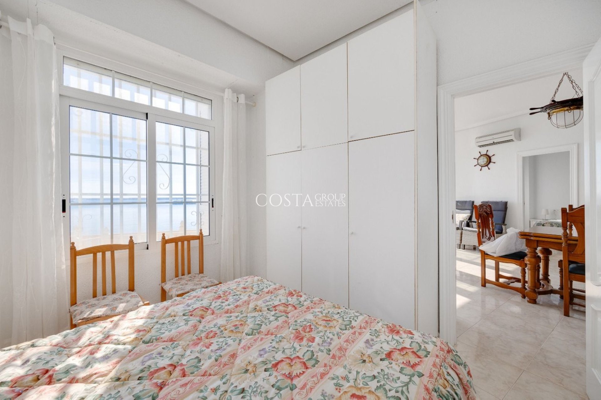 Revente - Apartments -
Torrevieja - Torrevieja Centro