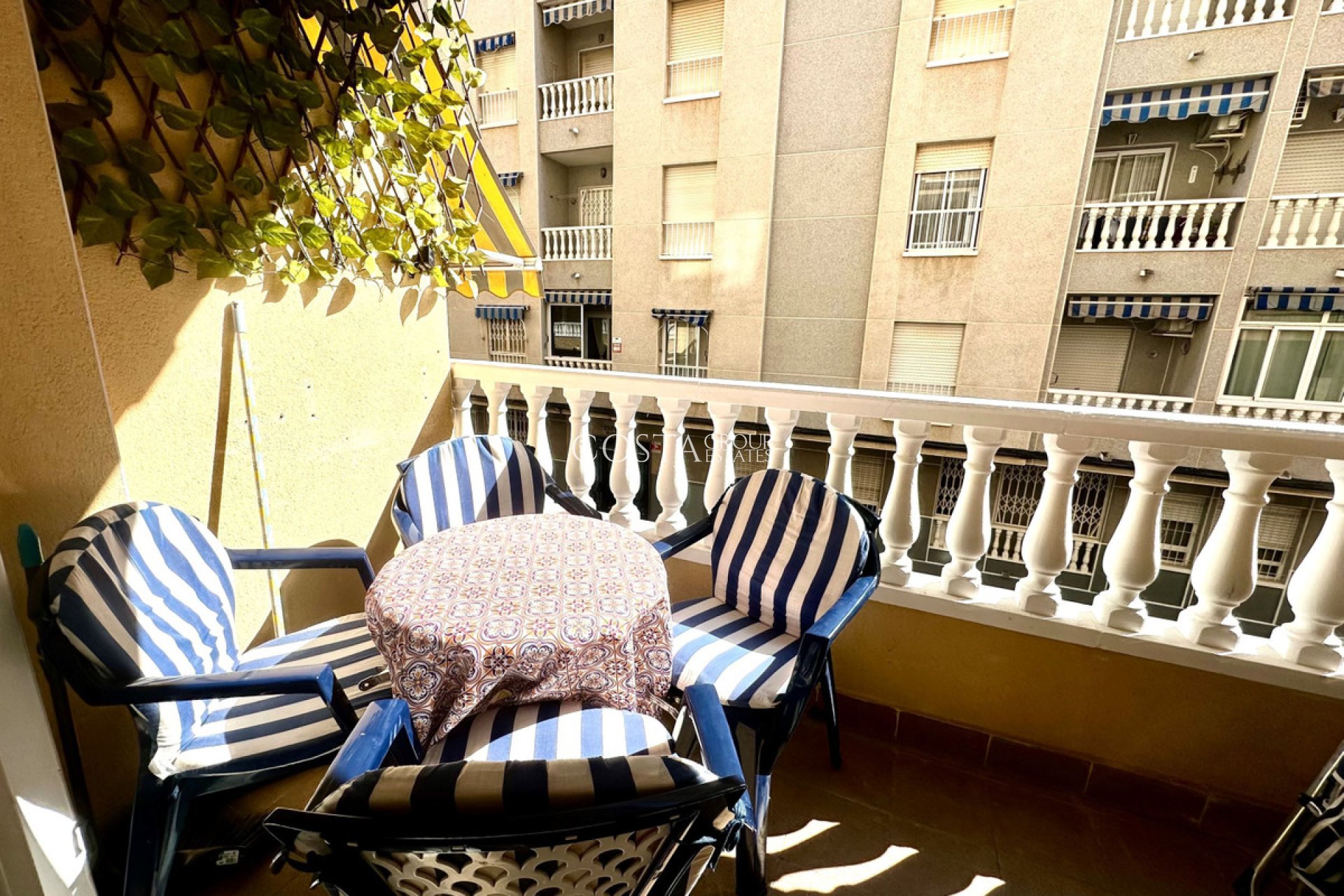 Revente - Apartments -
Torrevieja - Torrevieja Centro