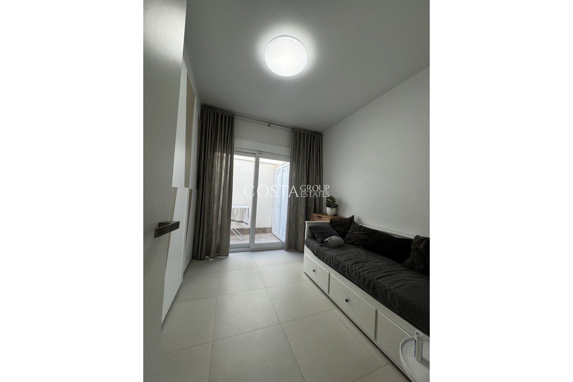 Revente - Apartments -
Torrevieja