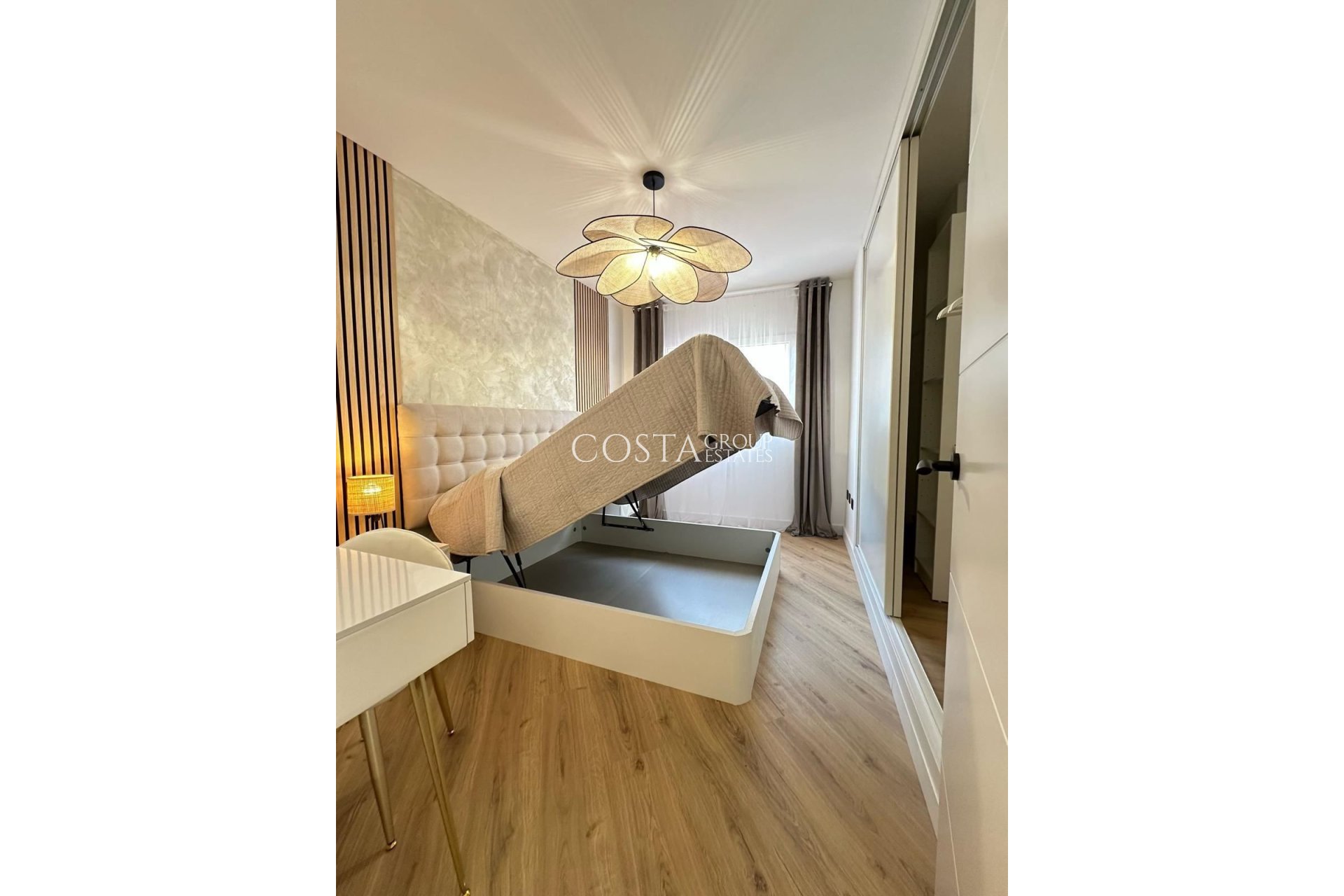 Revente - Apartments -
Torrevieja