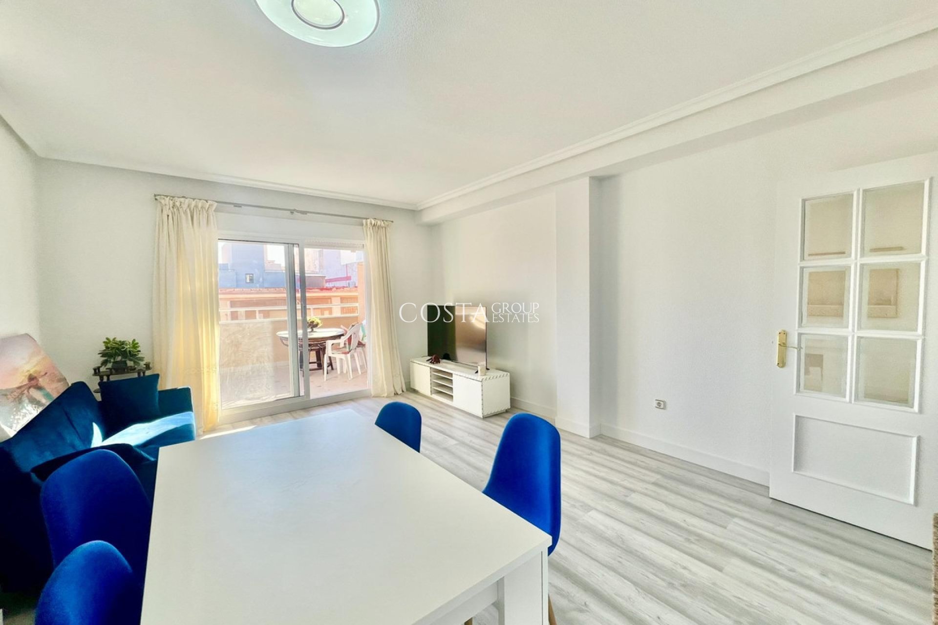 Revente - Apartments -
Torrevieja